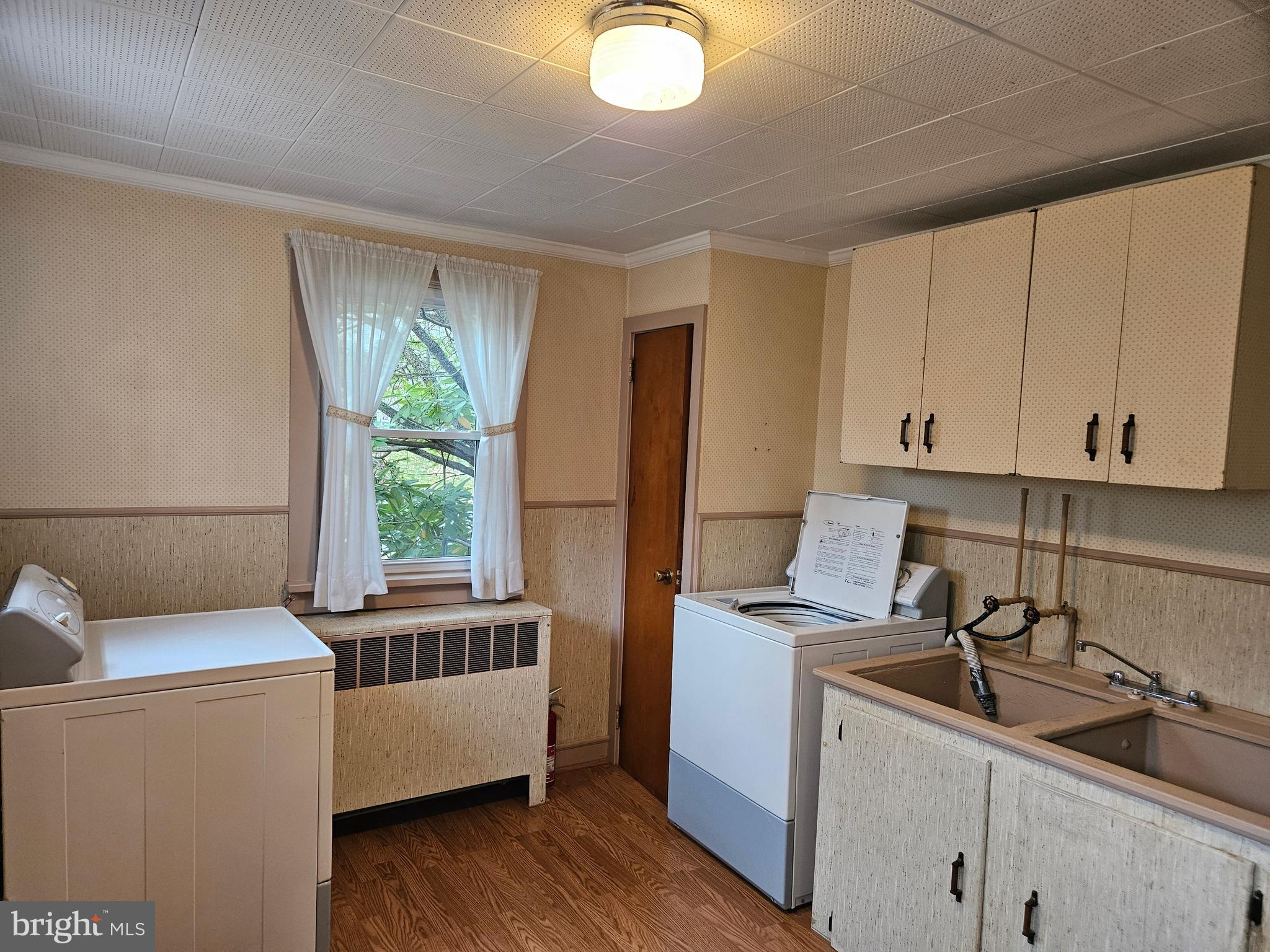 ORELAND - Residential Lease