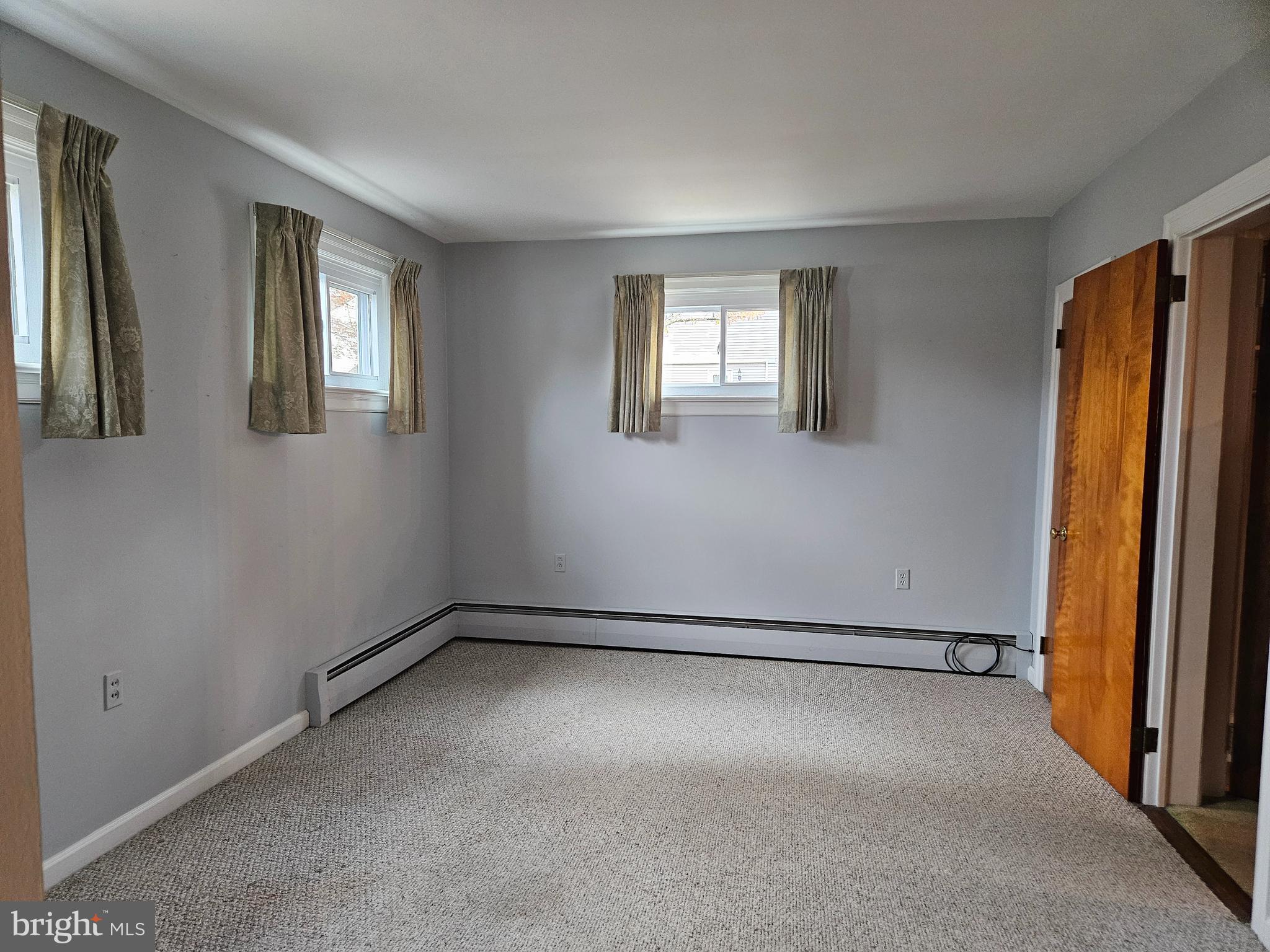 ORELAND - Residential Lease