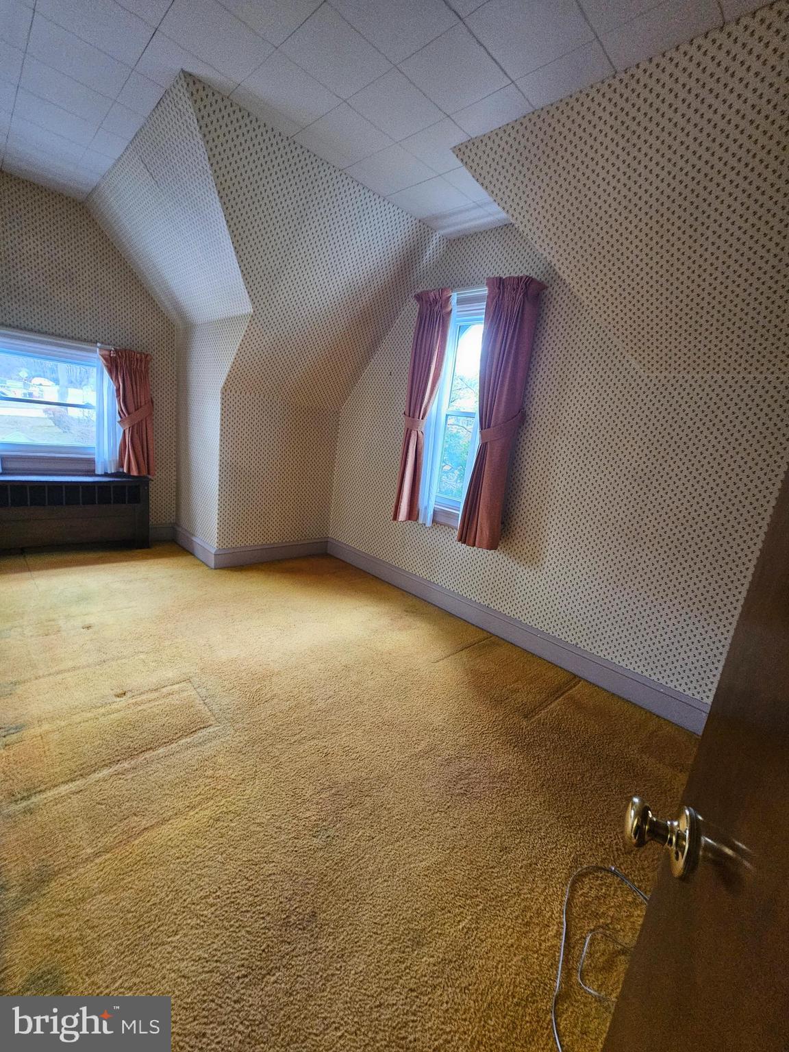 ORELAND - Residential Lease