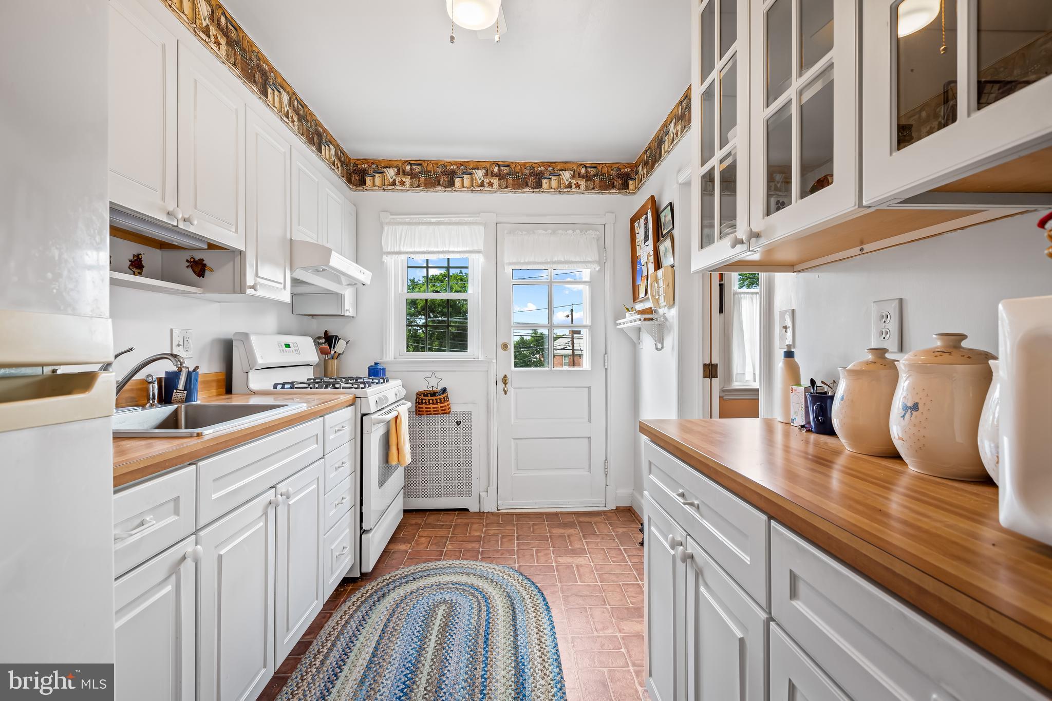 RODGERS FORGE - Residential