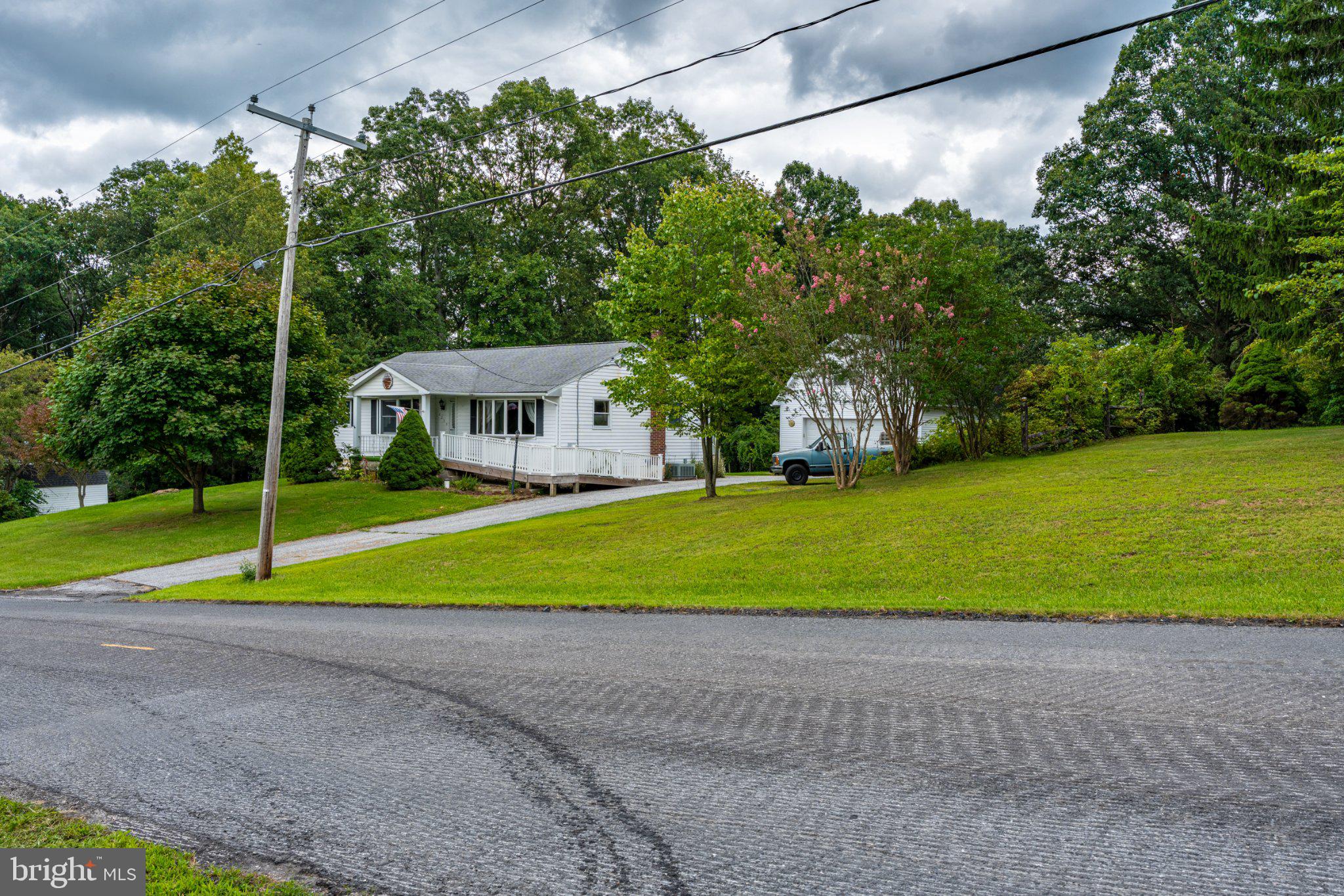 2235 E DEEP RUN ROAD