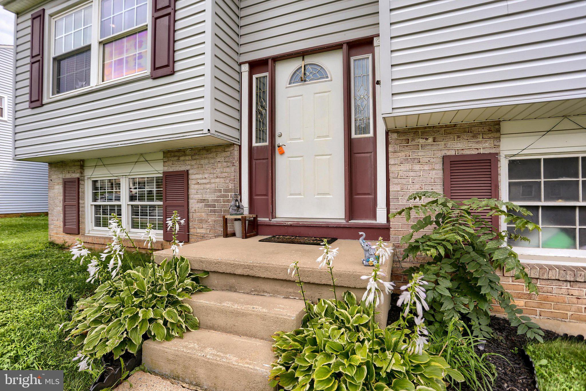 1526 PRINCESS ANNE DRIVE