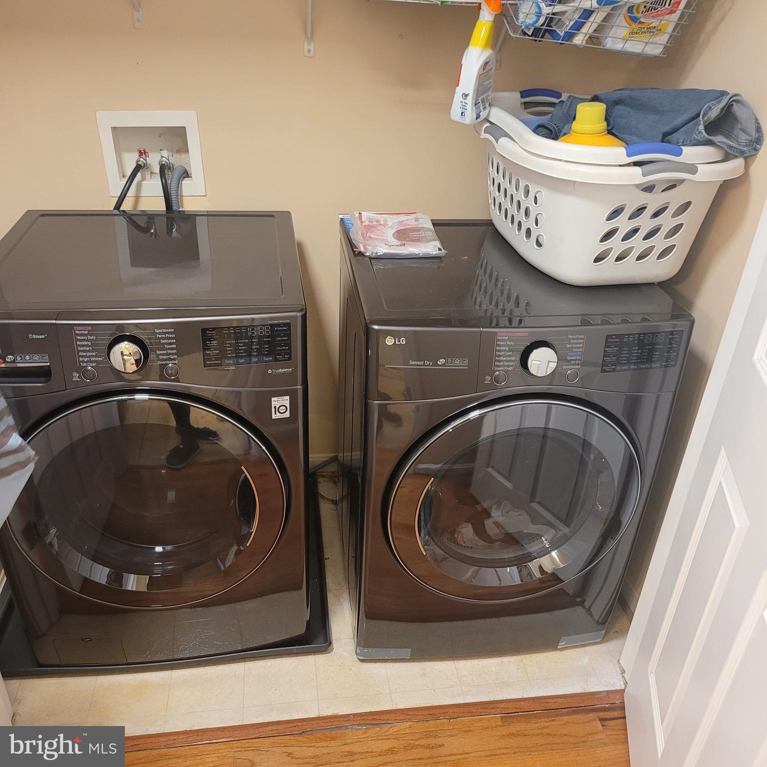 CARTERWOOD - Residential Lease