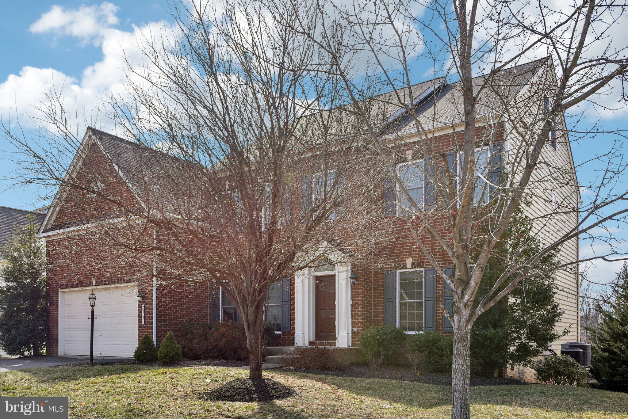 SEVEN HILLS - Residential