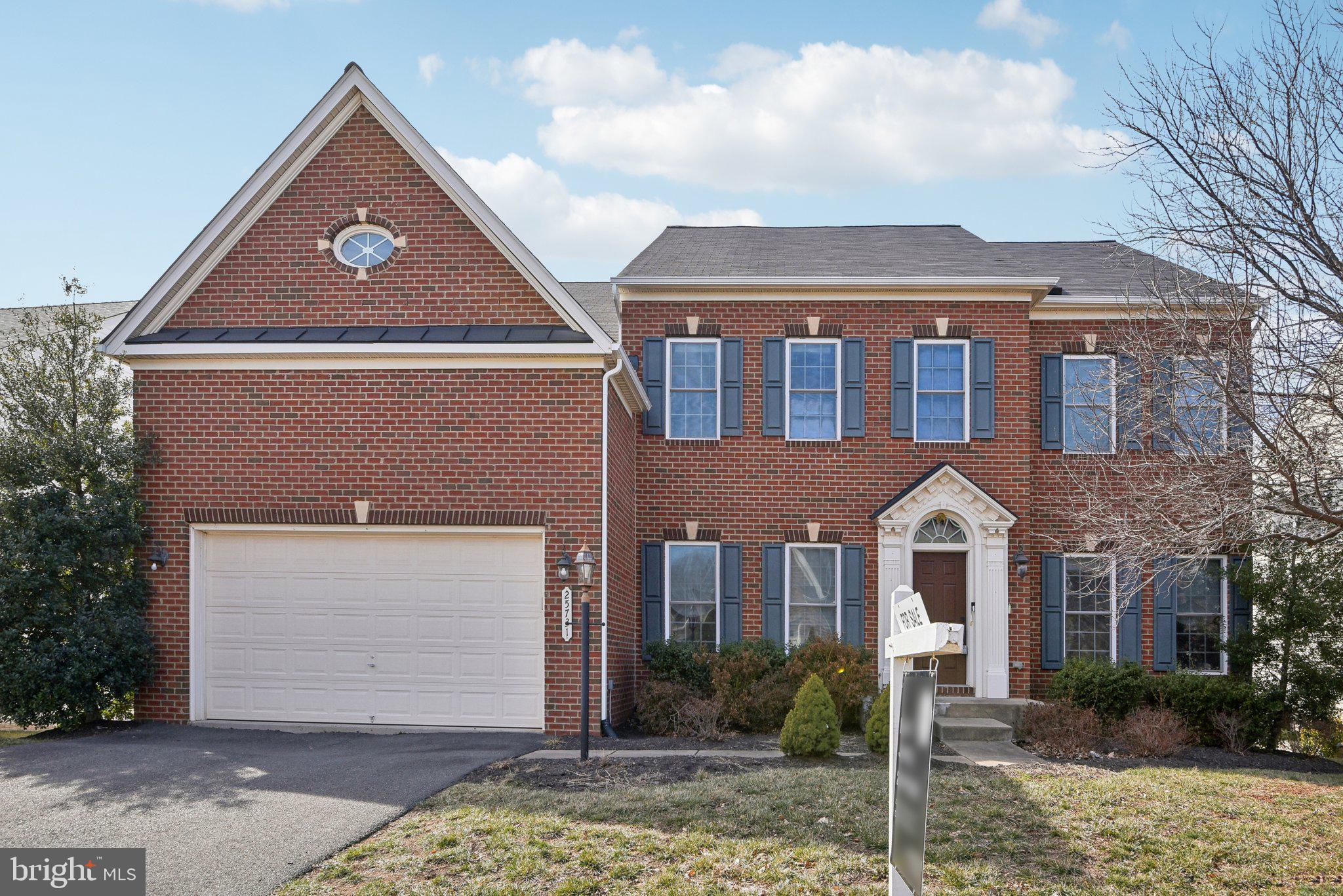 SEVEN HILLS - Residential