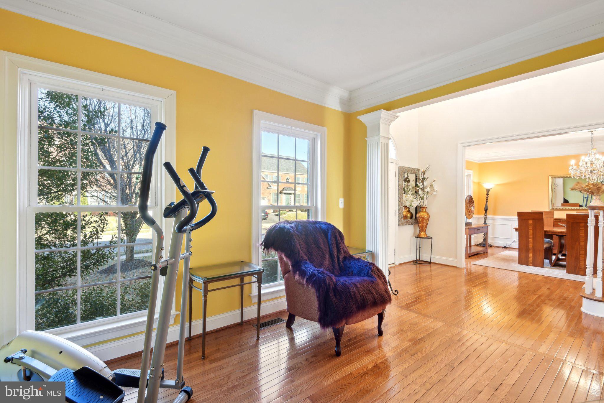 SEVEN HILLS - Residential