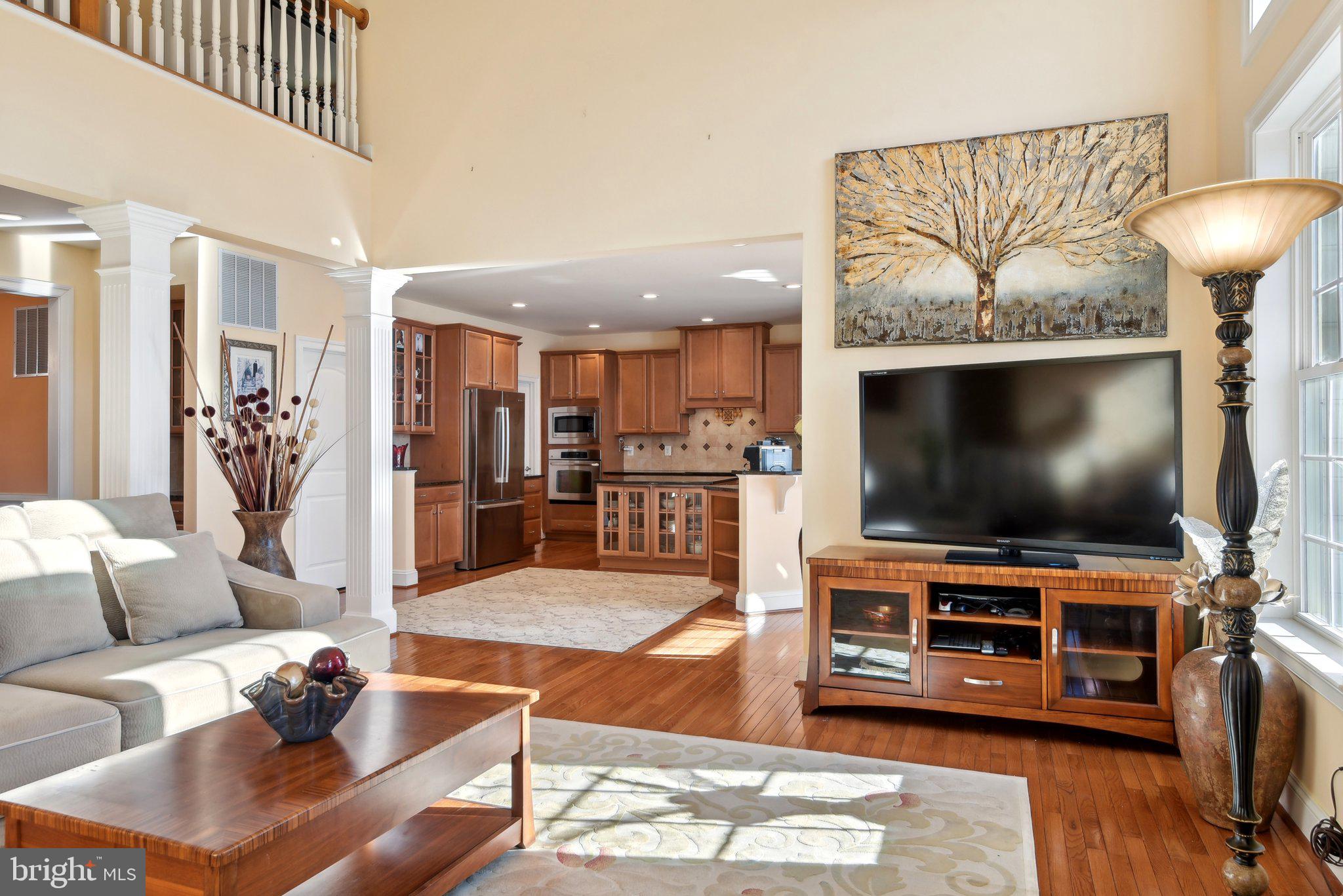 SEVEN HILLS - Residential