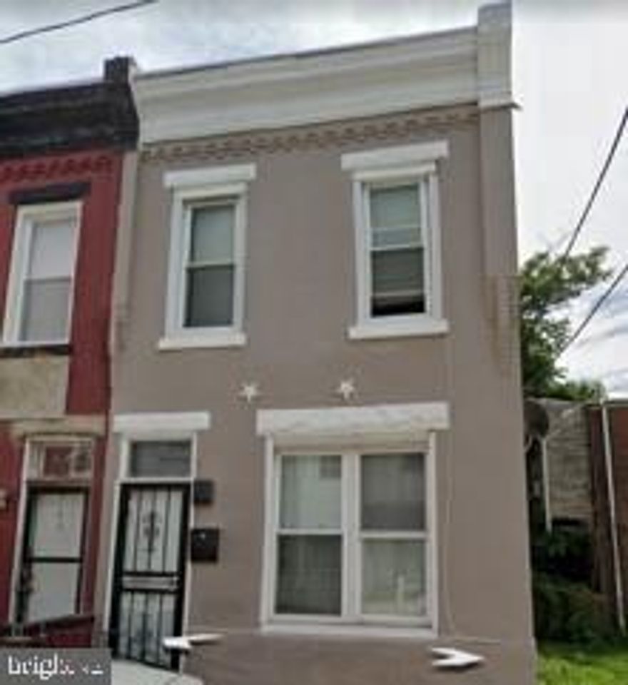 GREAT REHABBED ROW IN STRAWBERRY MANSION. NEWER KITCHEN, EXPOSED BRICK WALL IN LIVING ROOM, NEWER BATHROOM. HURRY BEFORE IT’S GONE!