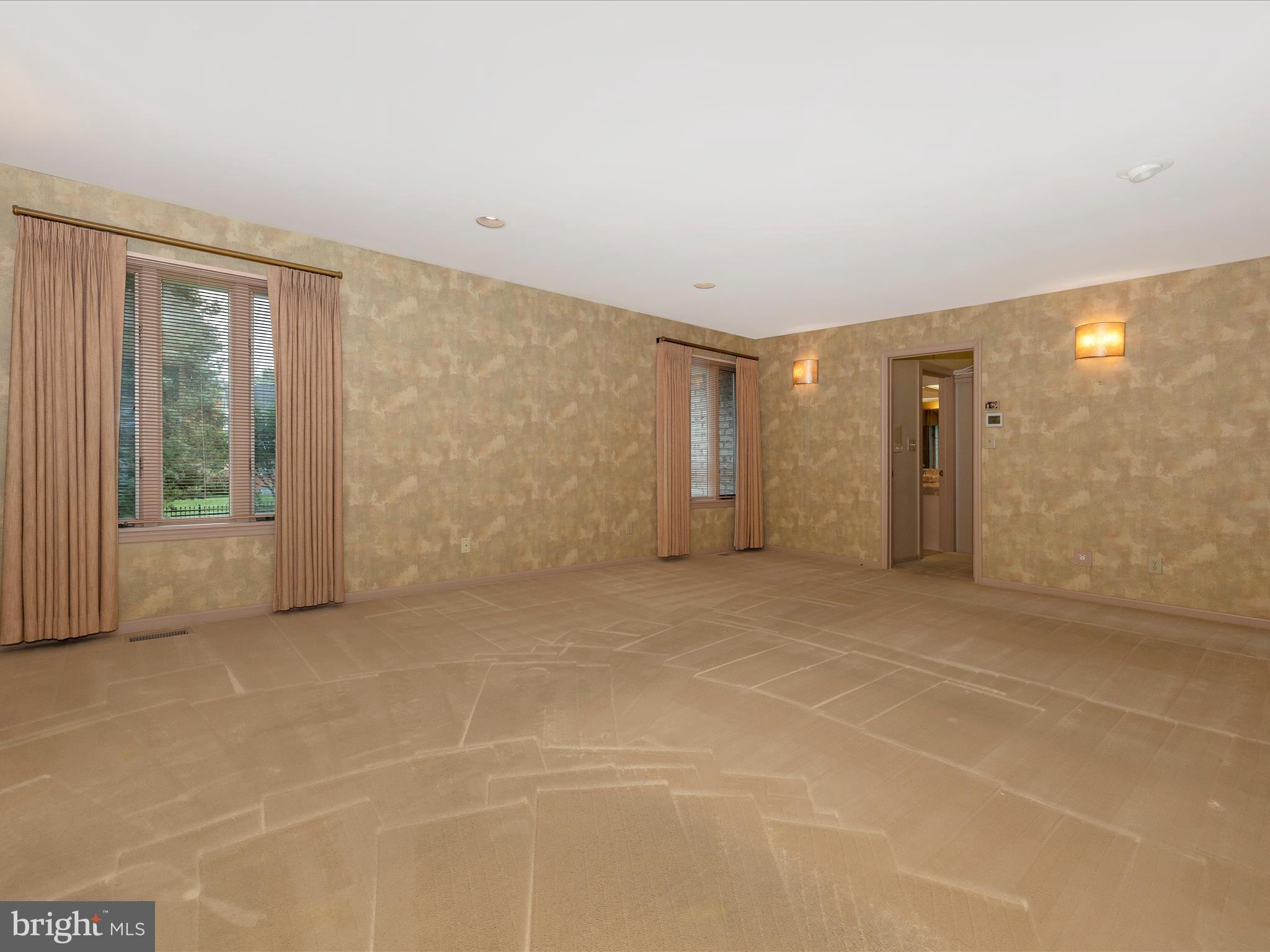 SPRING VALLEY - Residential