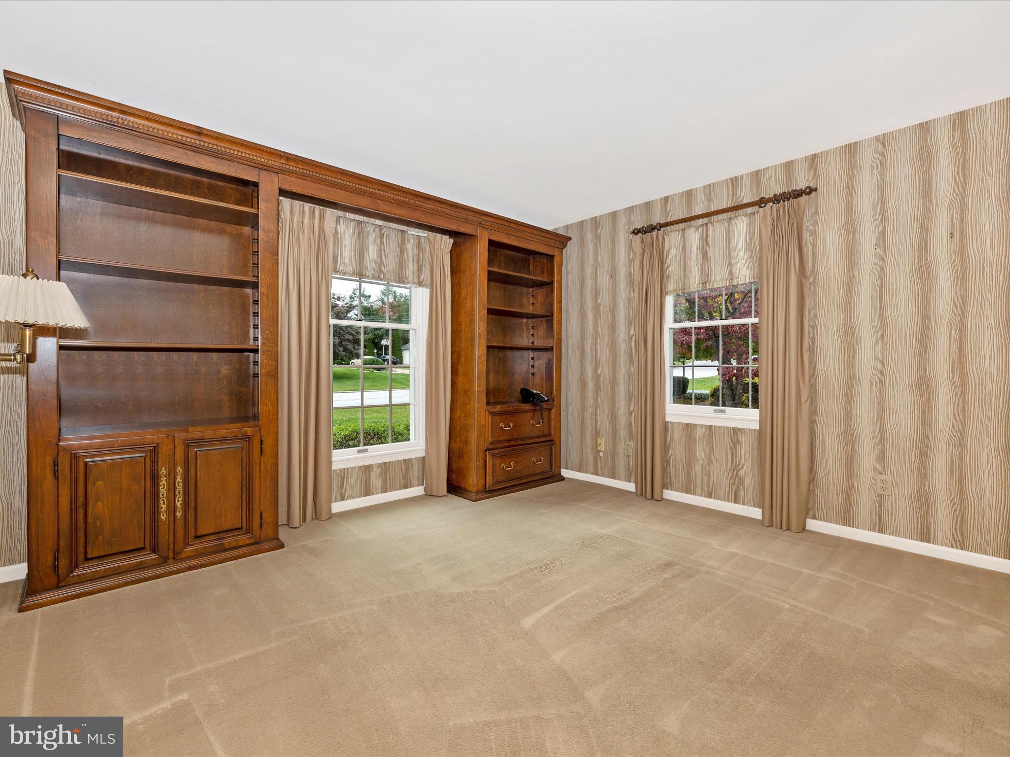 SPRING VALLEY - Residential