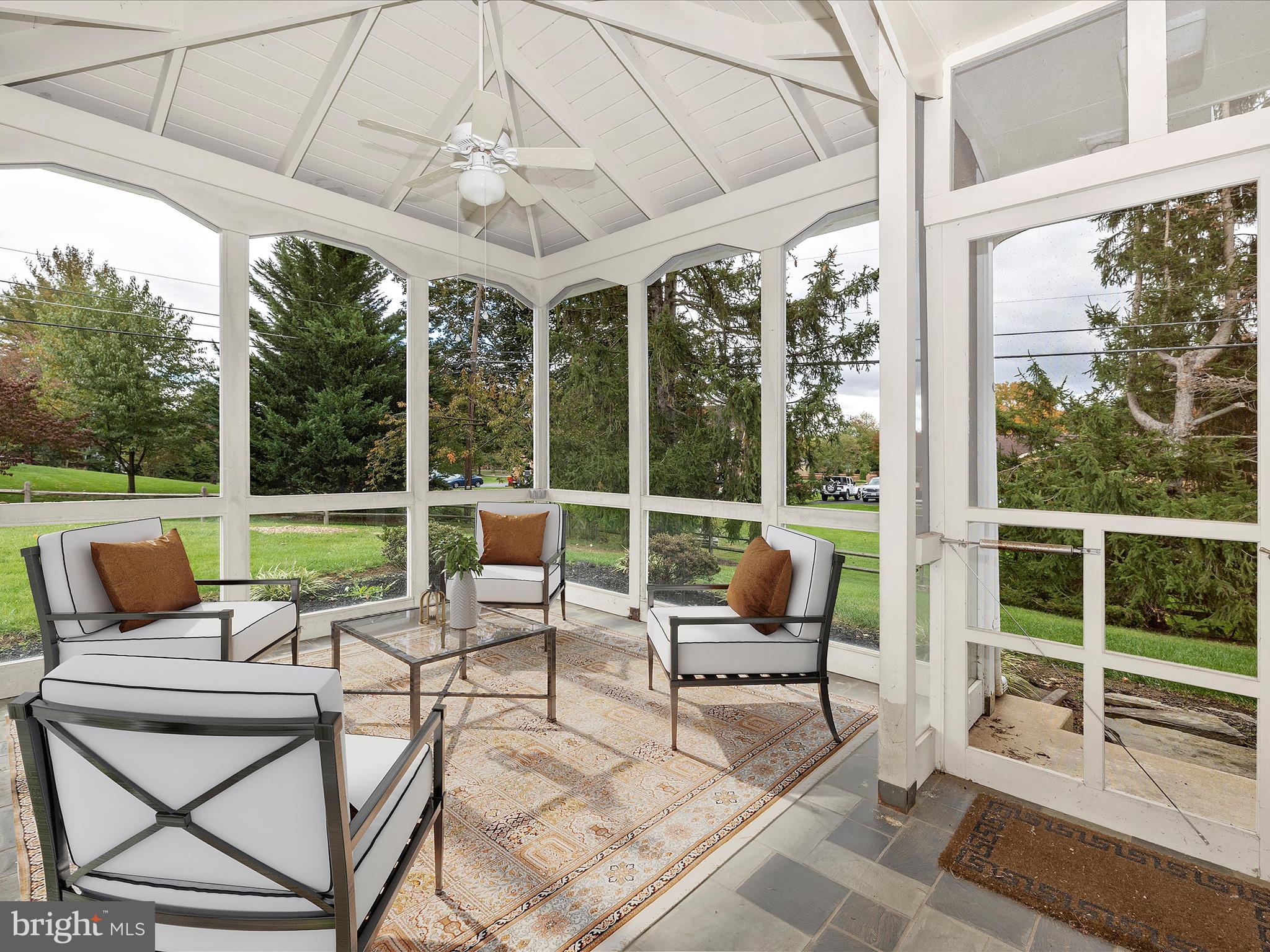 SPRING VALLEY - Residential