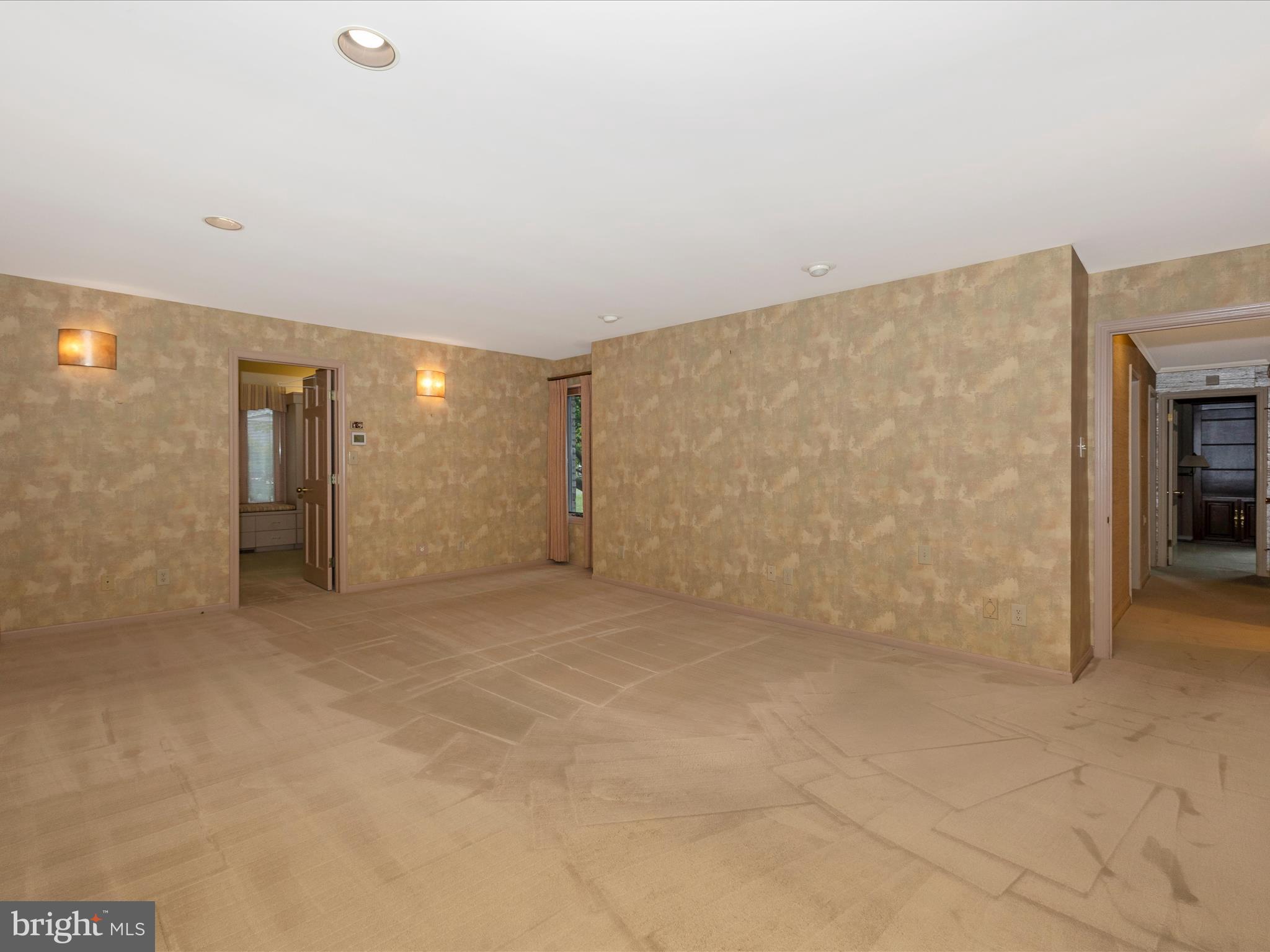 SPRING VALLEY - Residential