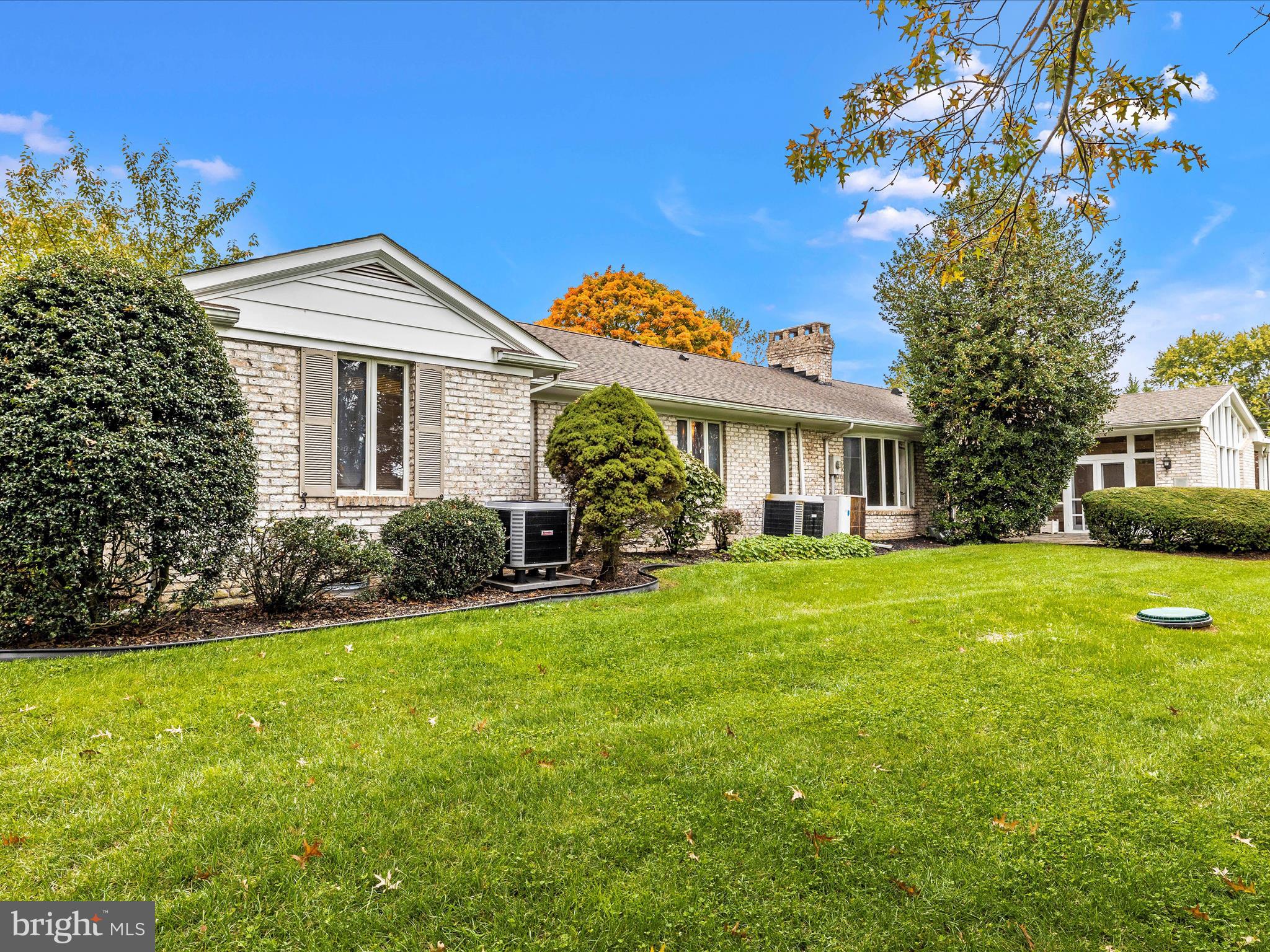 SPRING VALLEY - Residential