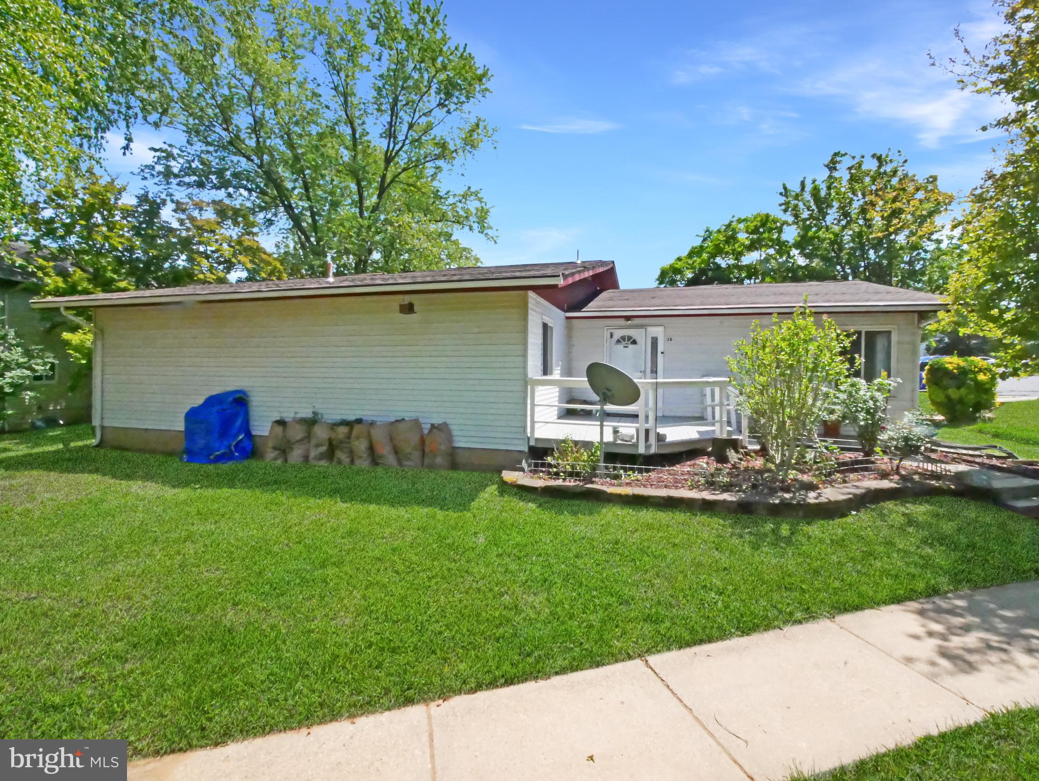 NEWPORT ESTATES - Residential