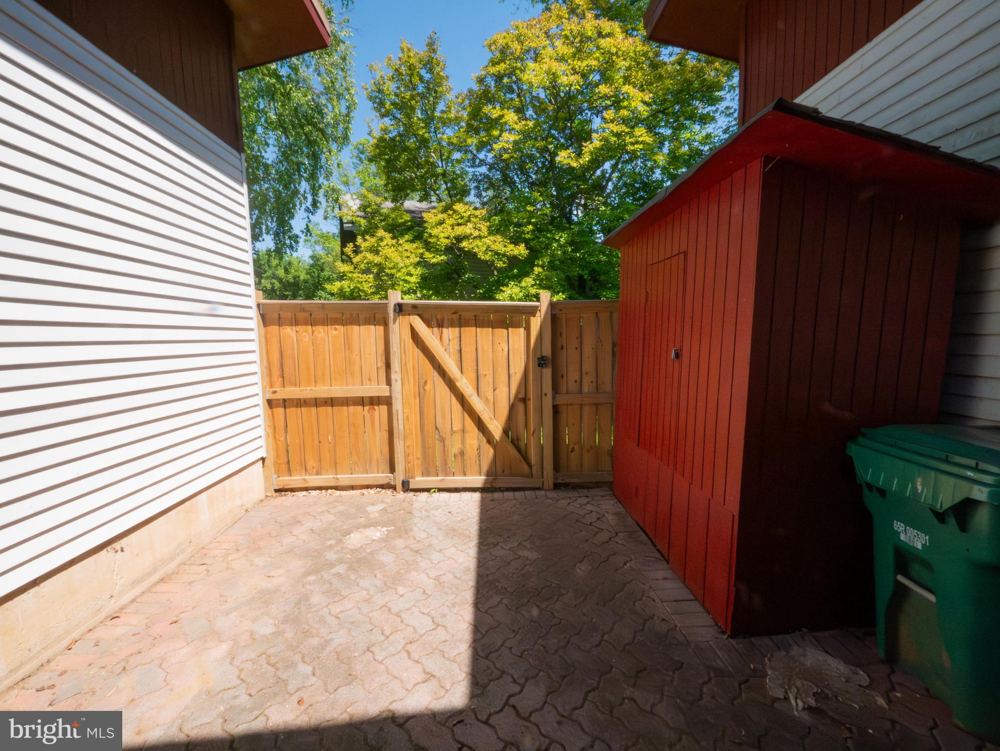 NEWPORT ESTATES - Residential