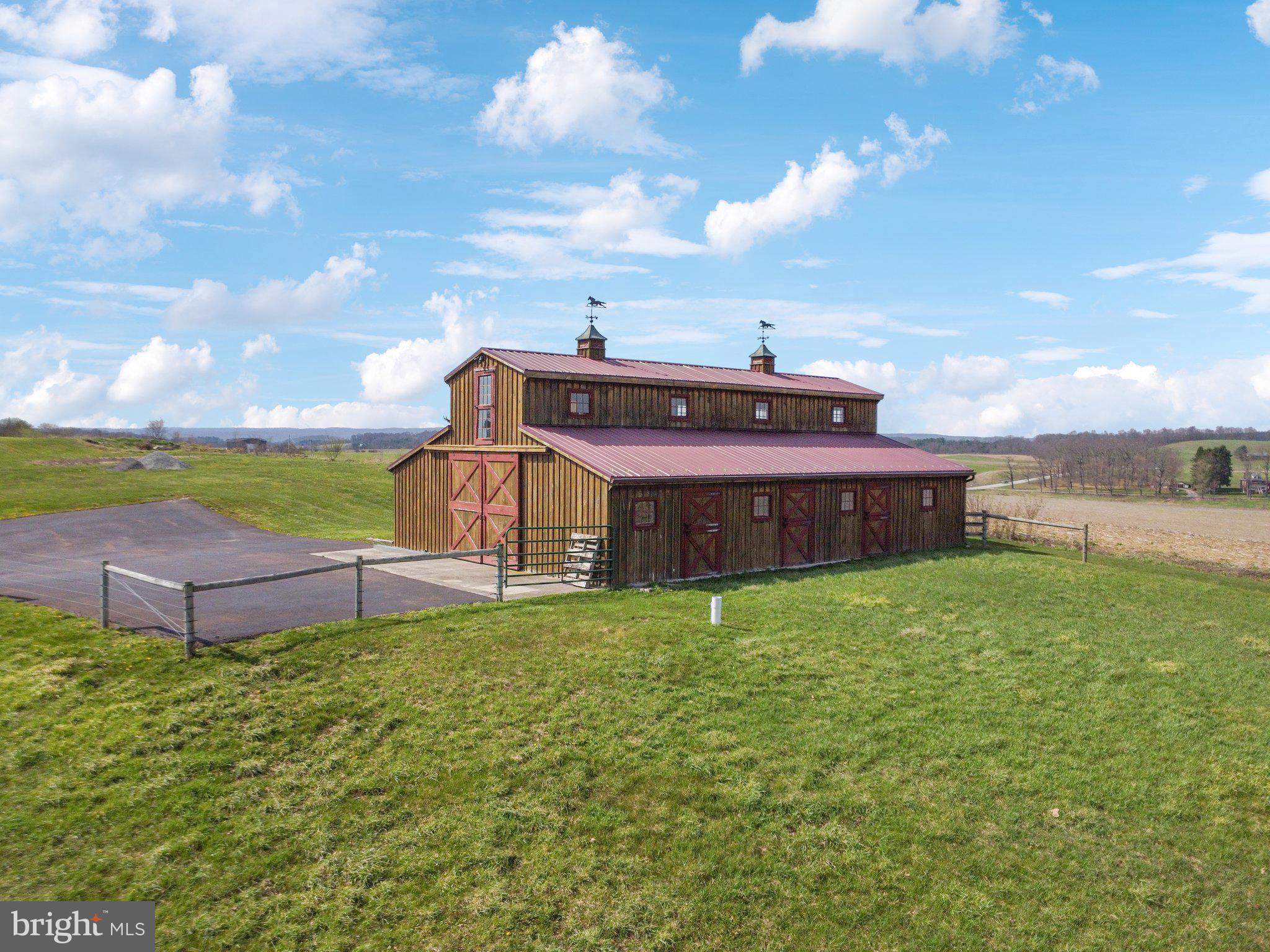 208 W MUD PIKE
