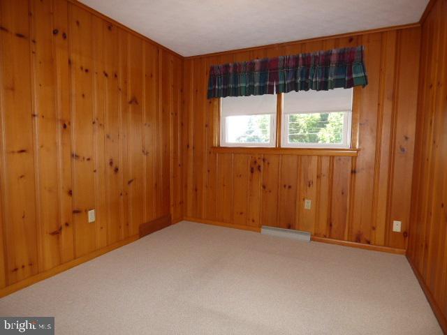 PLEASUREVILLE - Residential