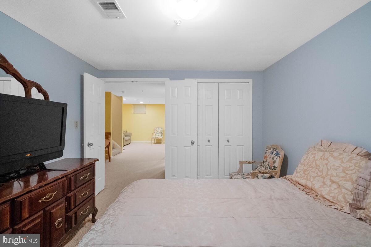 BROOKE MANOR FARMS - Residential