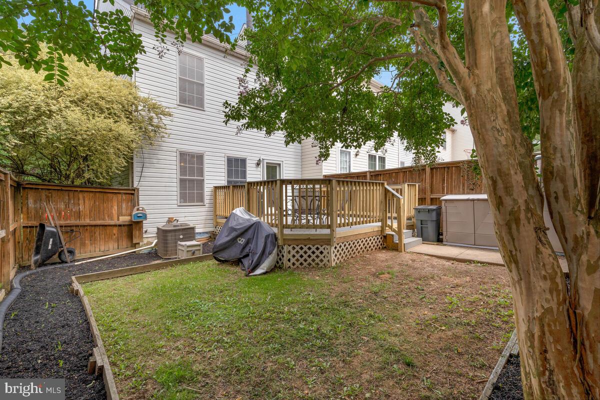 BROOKE MANOR FARMS - Residential