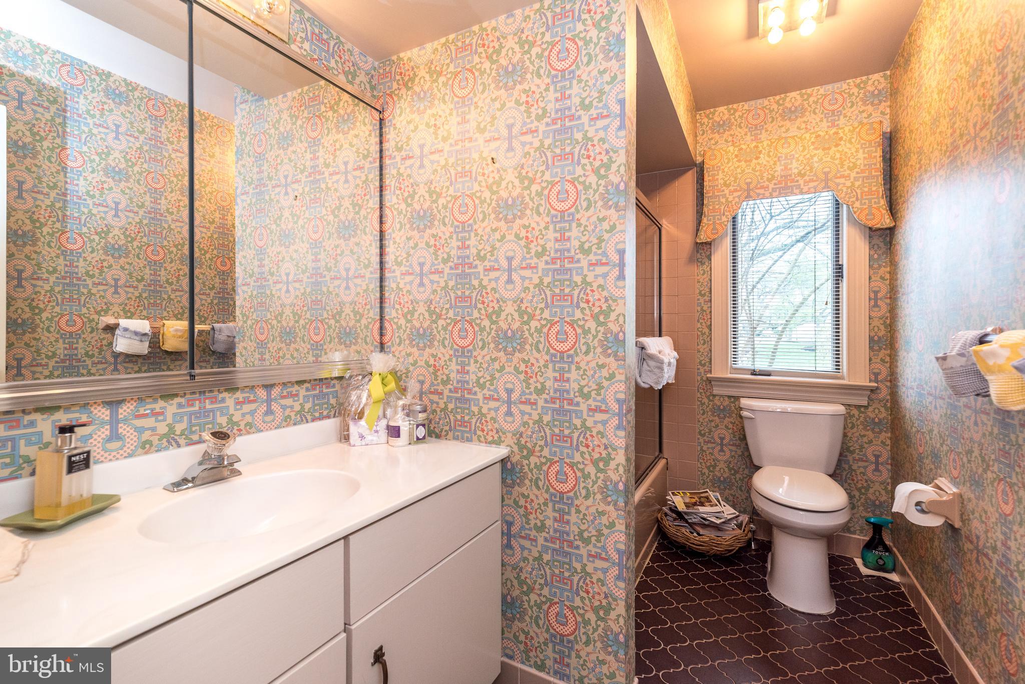 WHITPAIN FARM - Residential