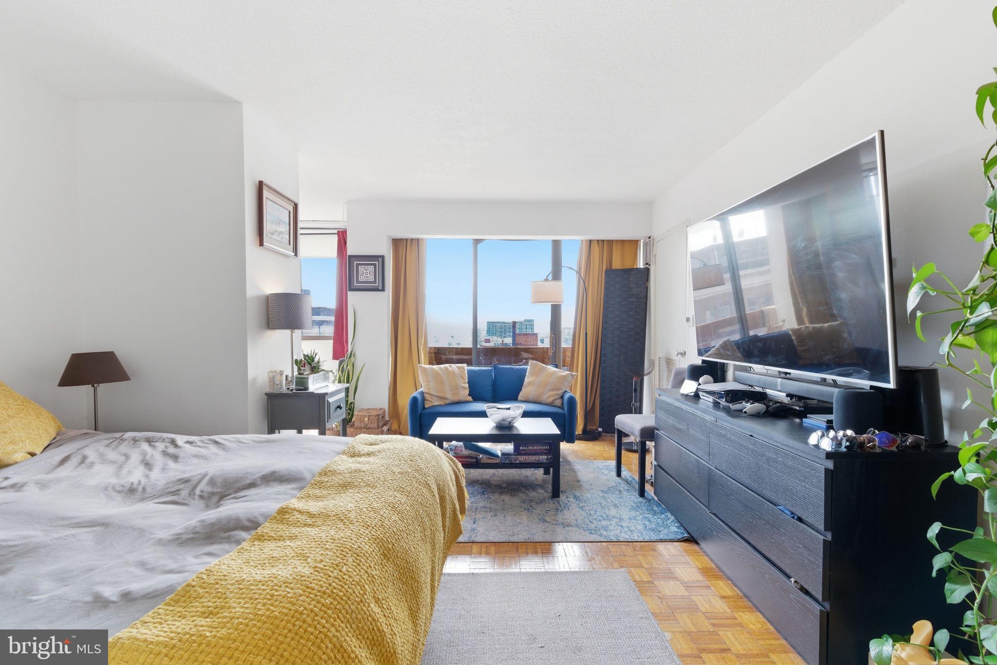 1326 SPRUCE STREET 42 1202