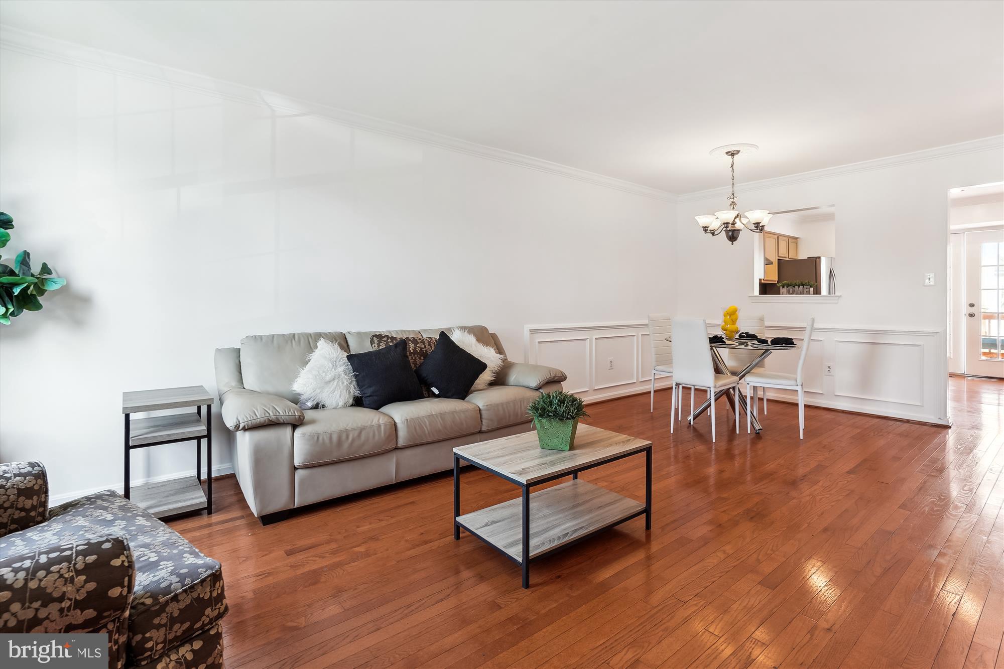 CENTREVILLE GREEN - Residential