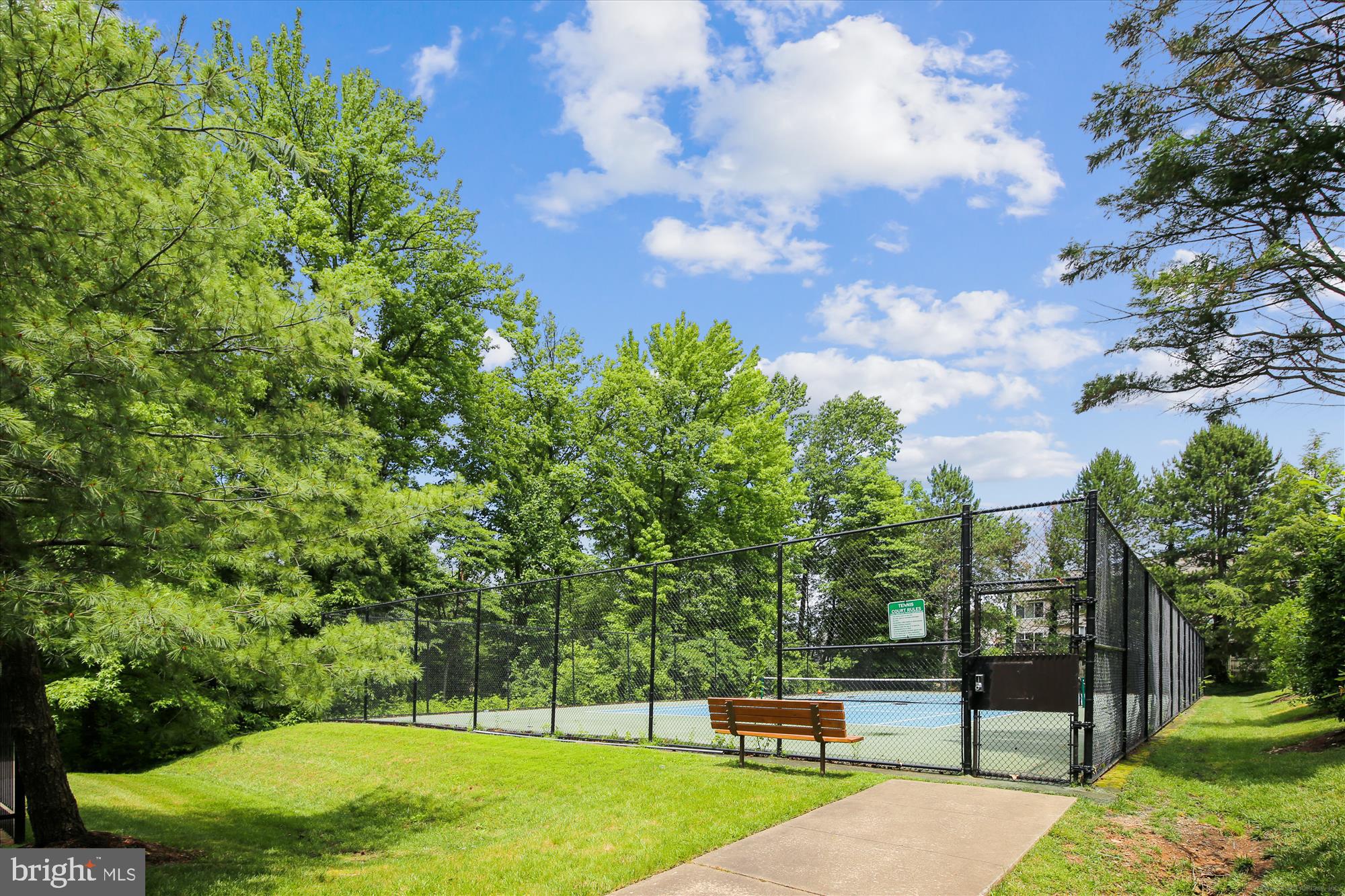 CENTREVILLE GREEN - Residential