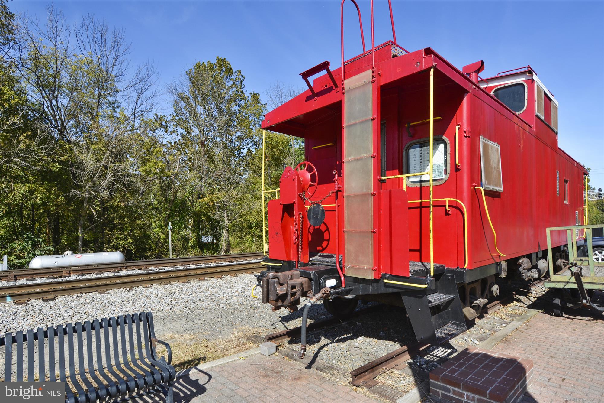 CENTREVILLE GREEN - Residential