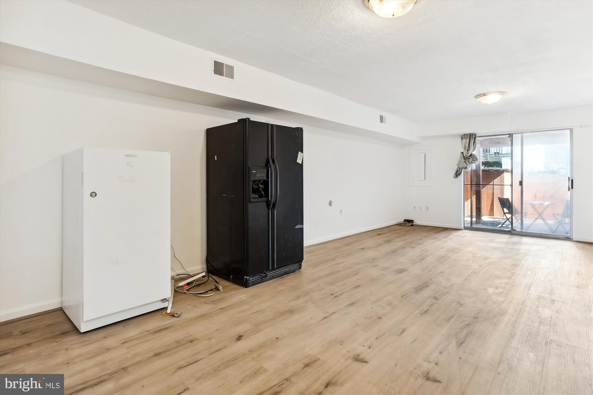 CENTREVILLE GREEN - Residential