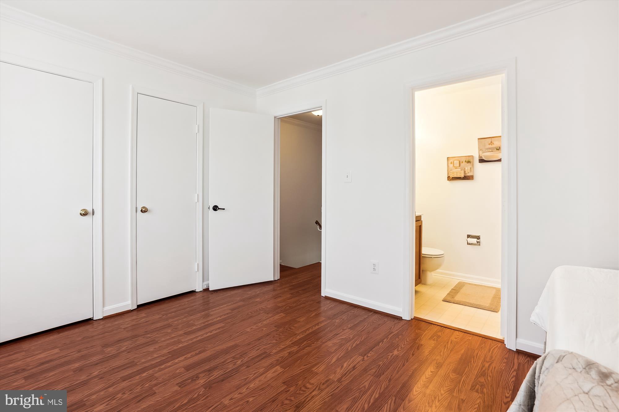 CENTREVILLE GREEN - Residential