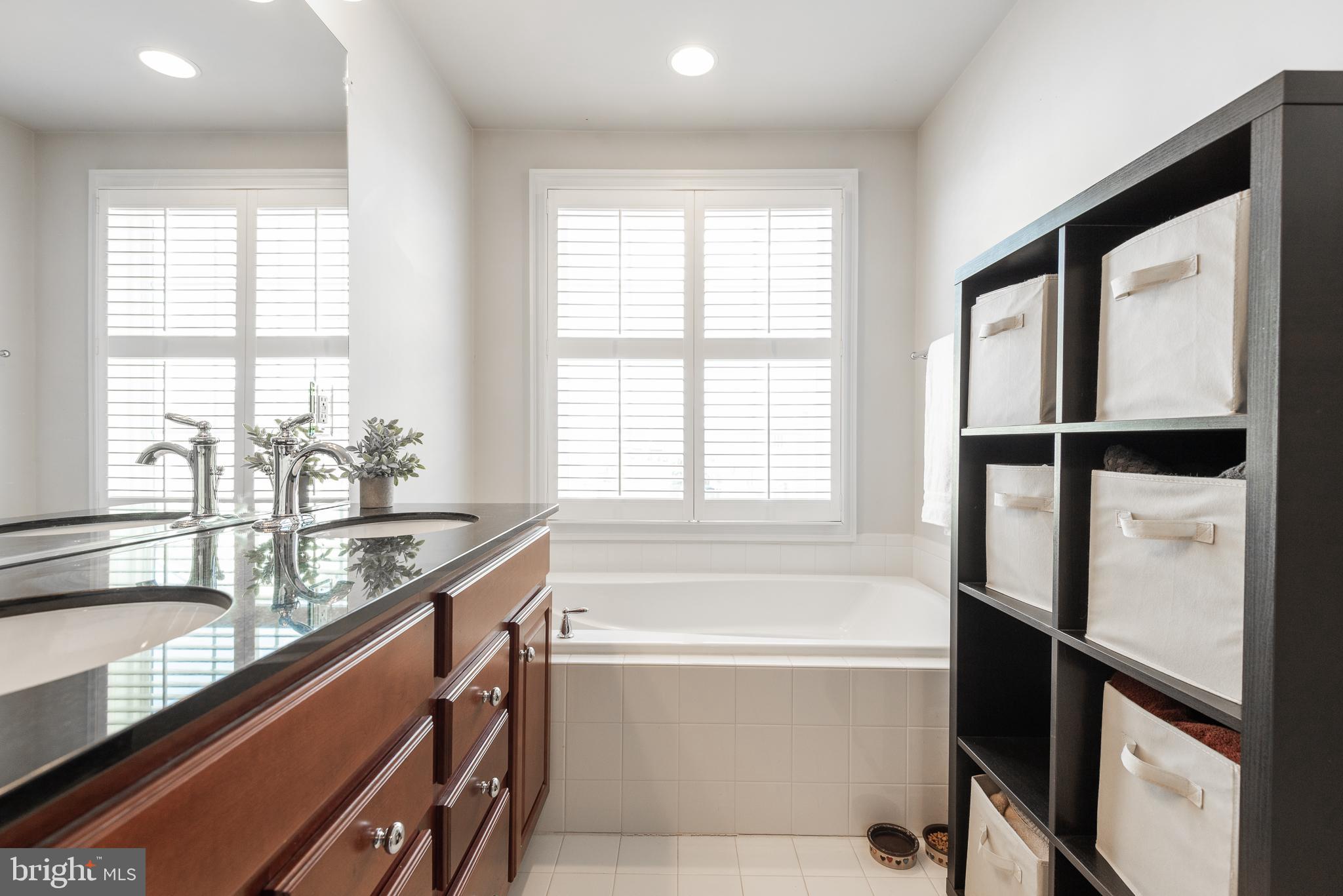 POTOMAC CLUB - Residential Lease