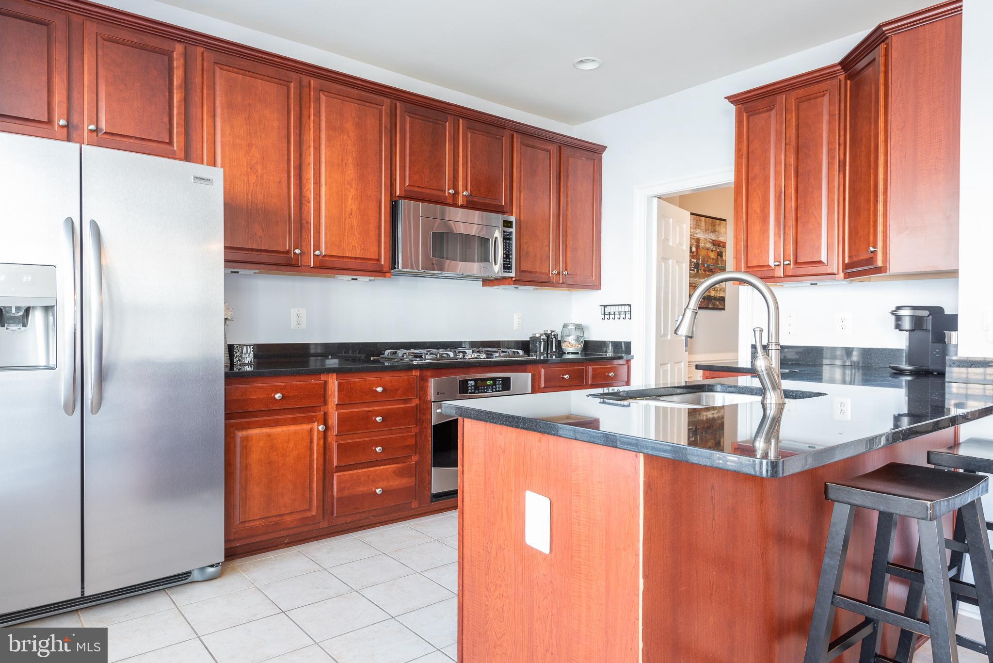 POTOMAC CLUB - Residential Lease