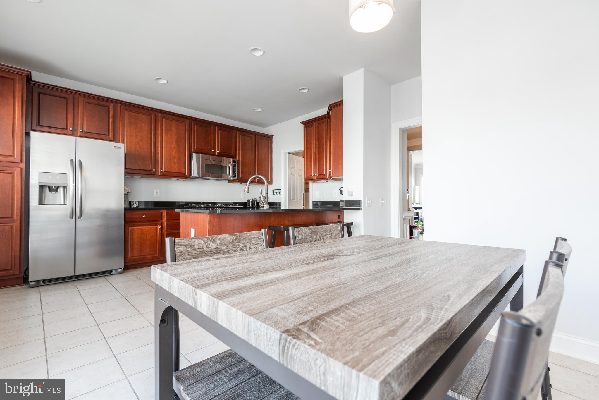 POTOMAC CLUB - Residential Lease