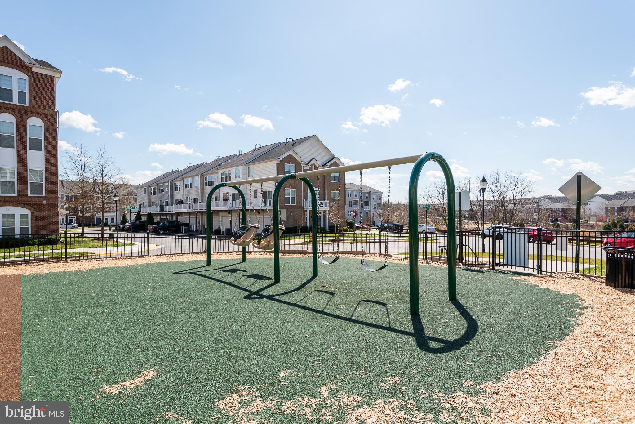 POTOMAC CLUB - Residential Lease