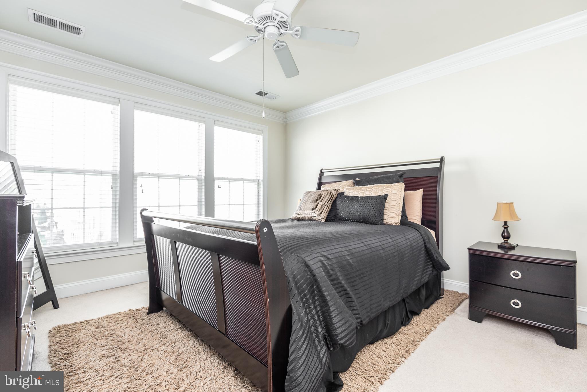 POTOMAC CLUB - Residential Lease