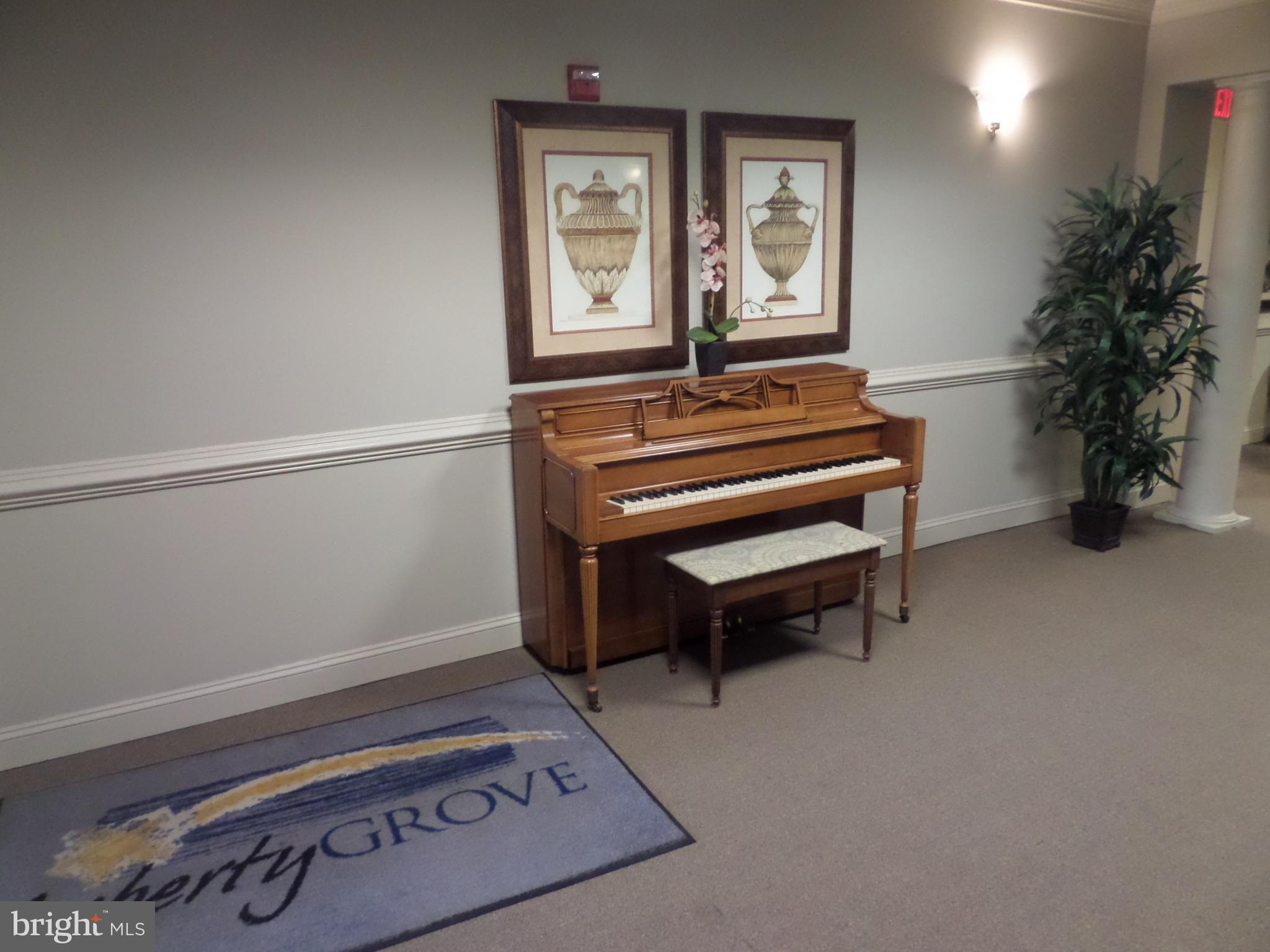 8600 LIBERTY TRAIL 303