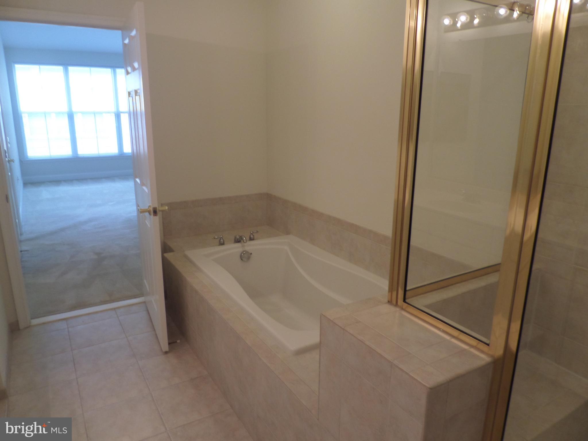 LIBERTY GROVE - Residential