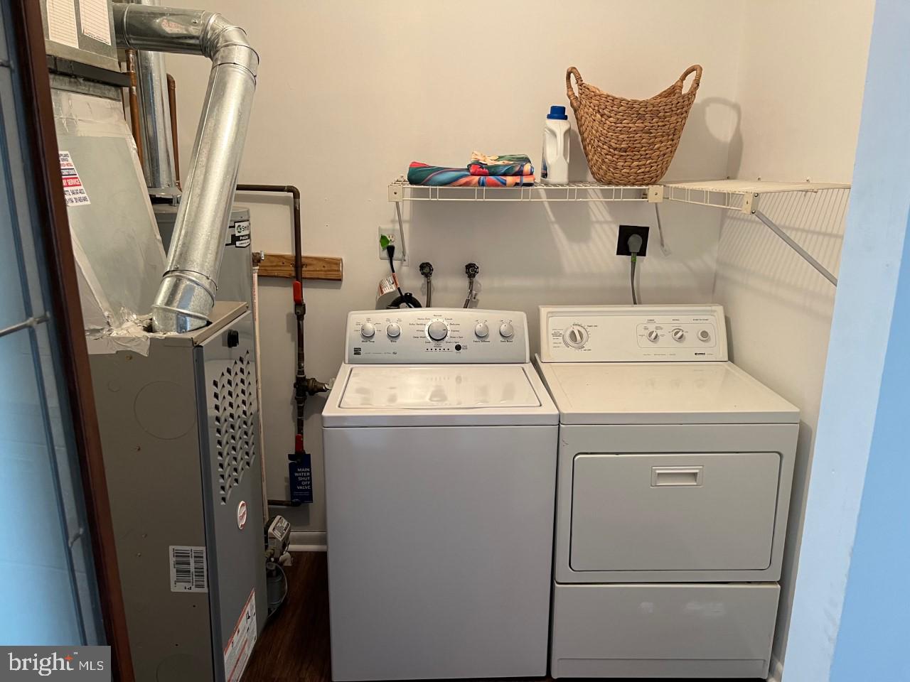 DALE CITY - Residential