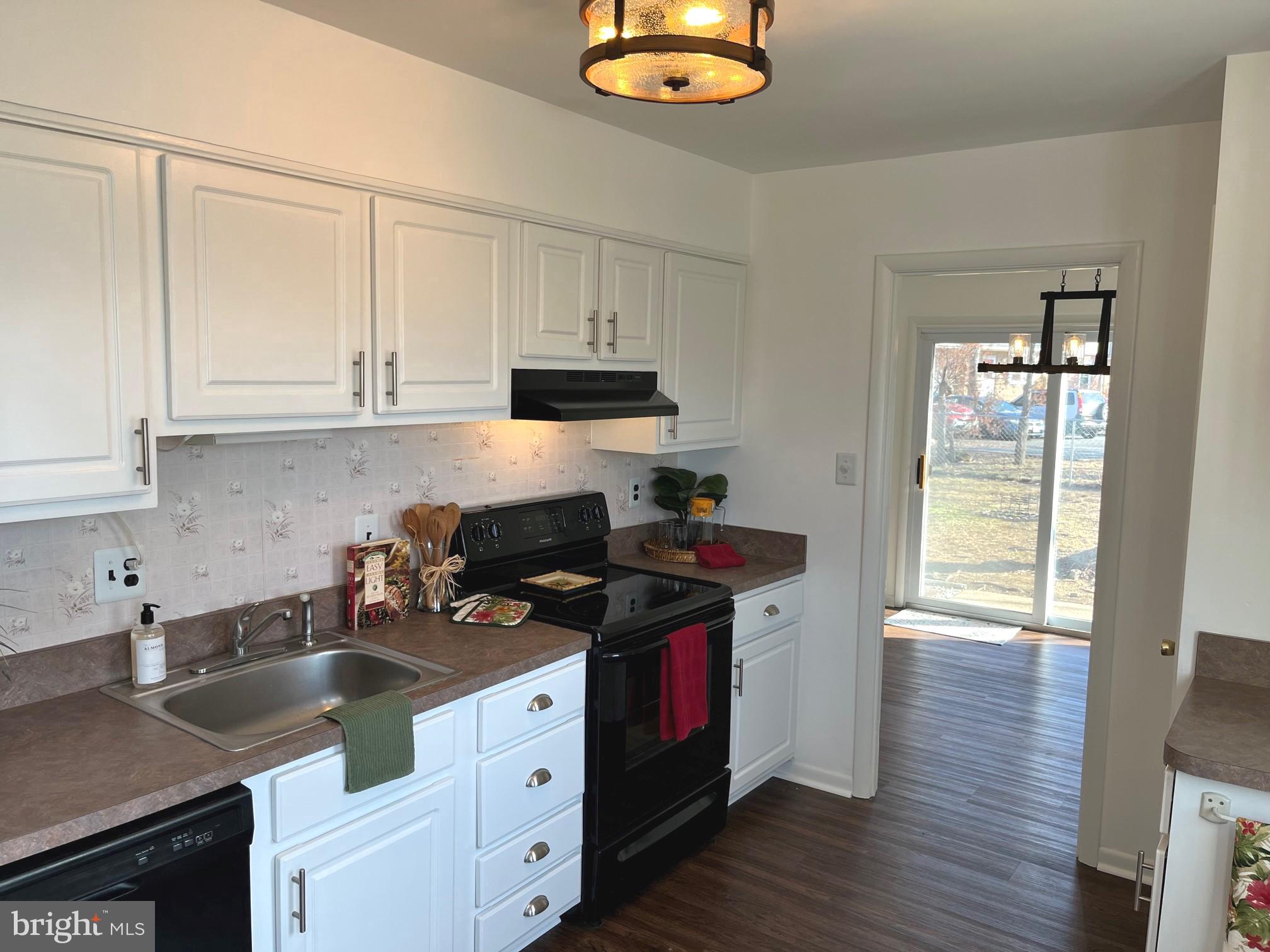 DALE CITY - Residential