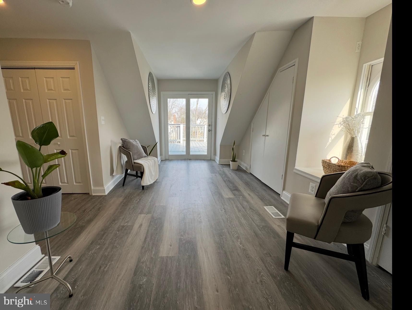 HAMILTON HEIGHTS - Residential