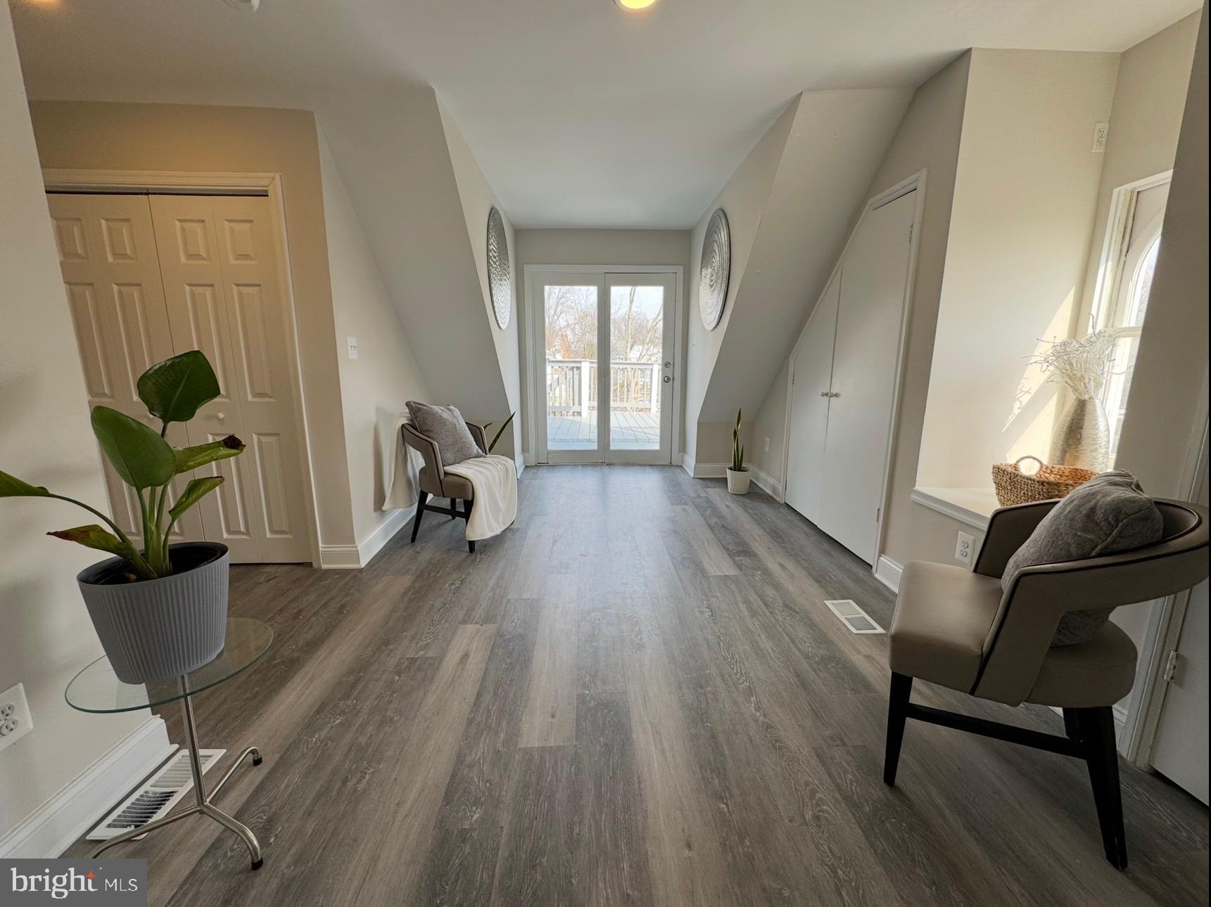 HAMILTON HEIGHTS - Residential