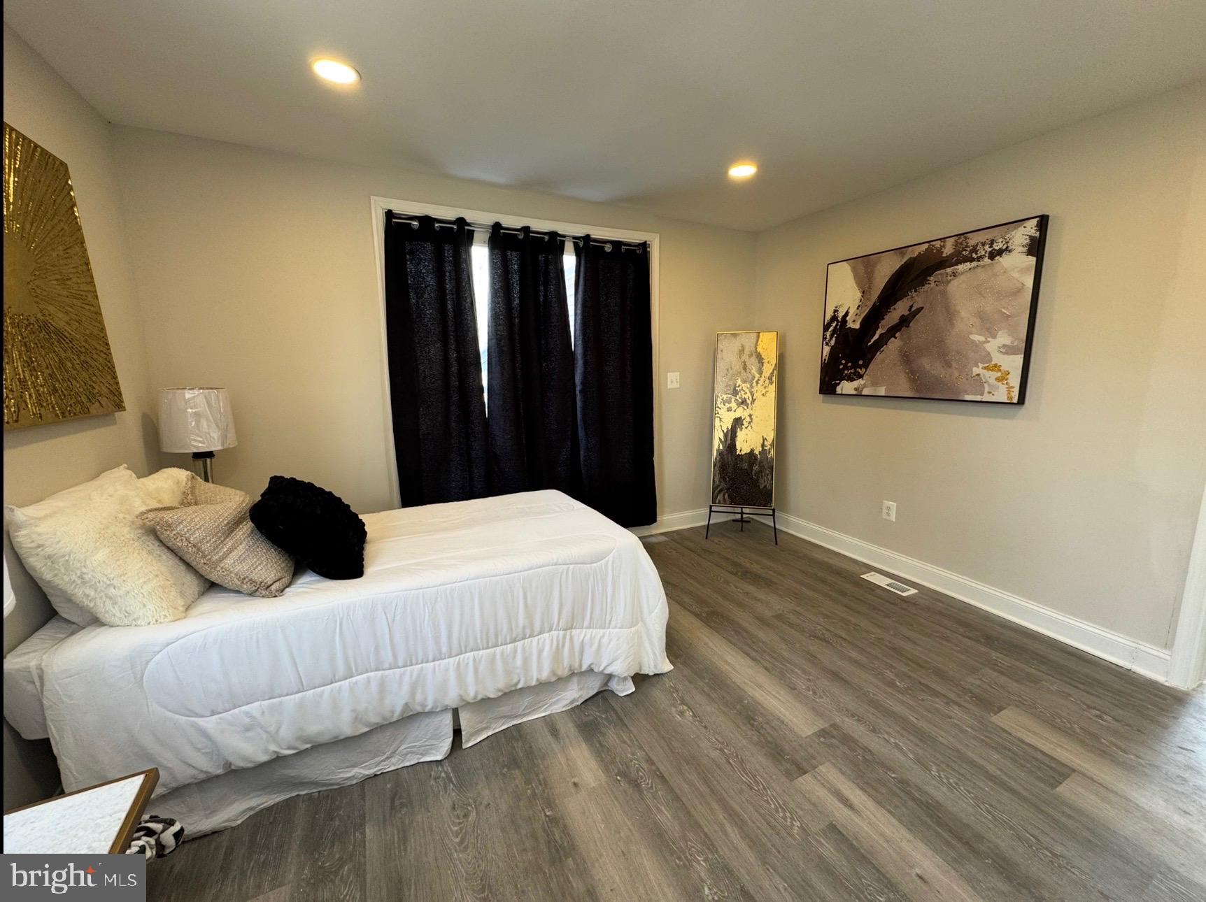 HAMILTON HEIGHTS - Residential