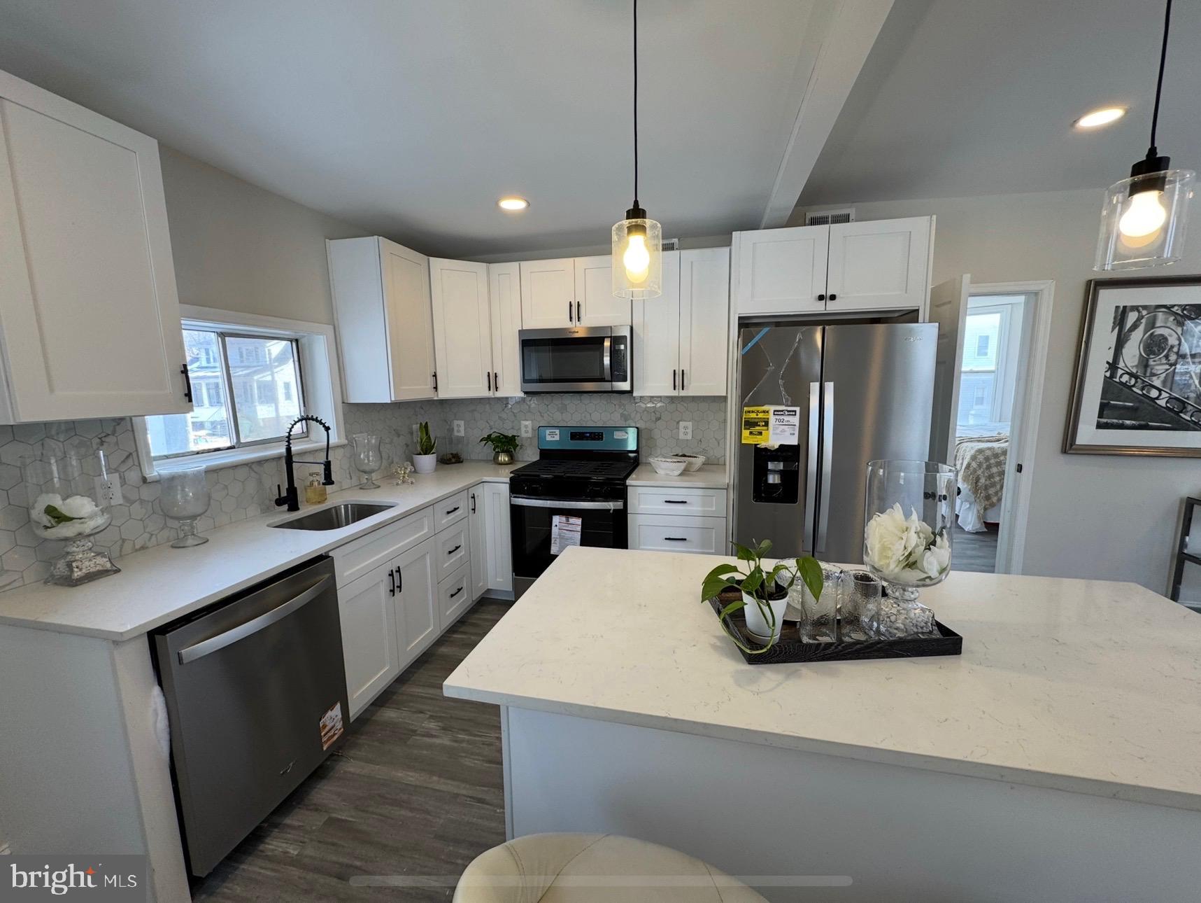 HAMILTON HEIGHTS - Residential