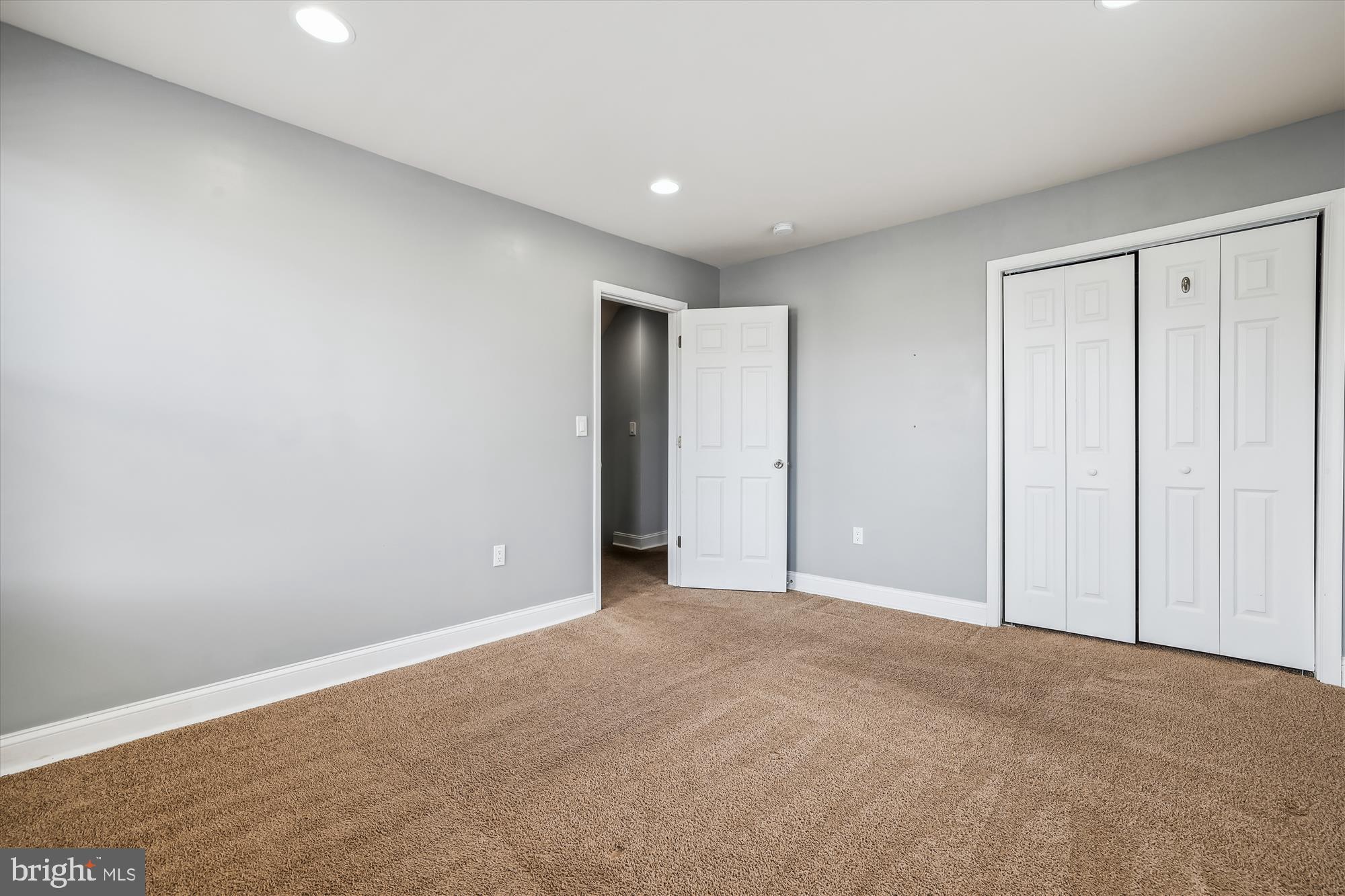 ROGERS & PHILLIPS - Residential