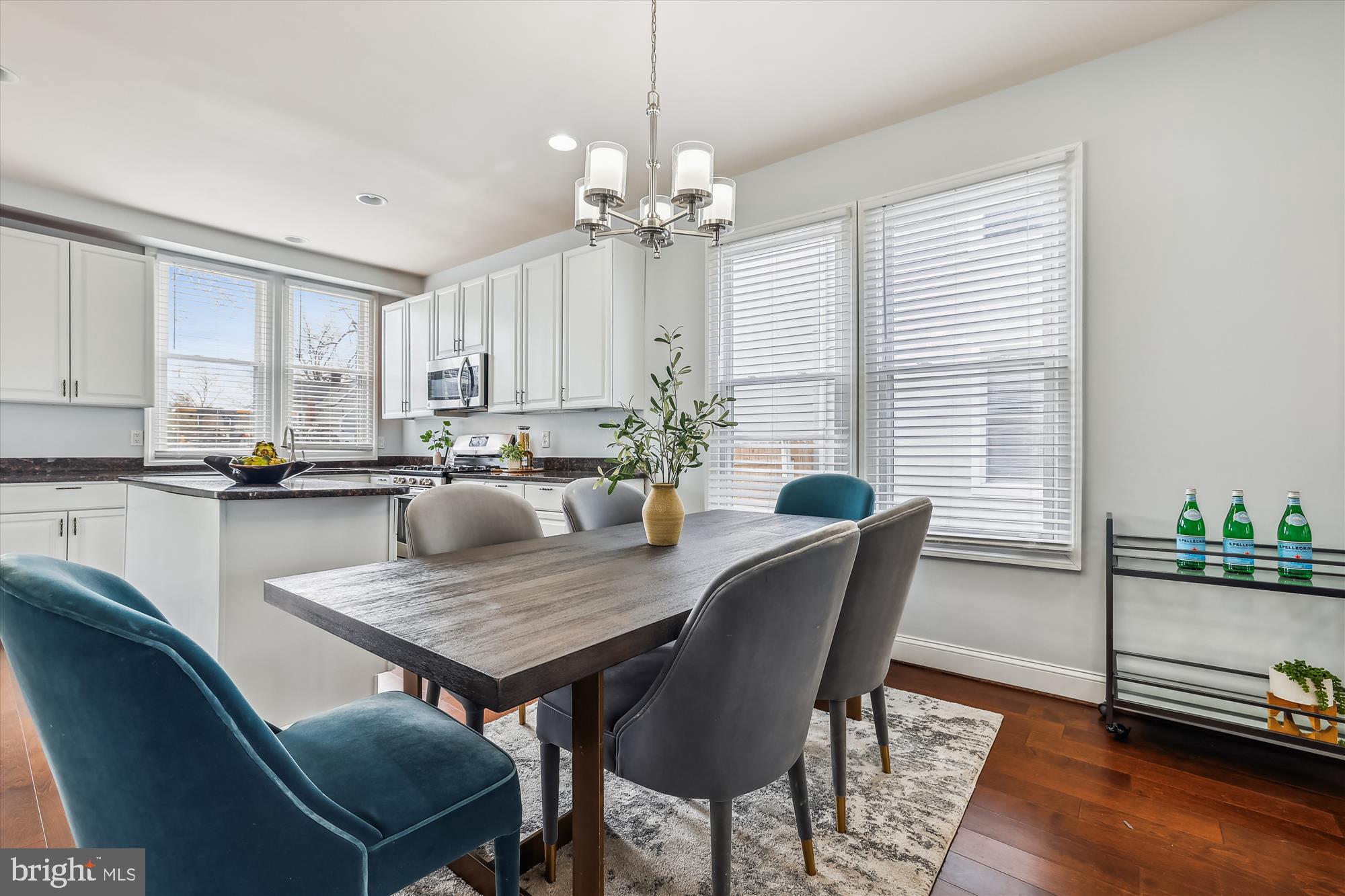 ROGERS & PHILLIPS - Residential