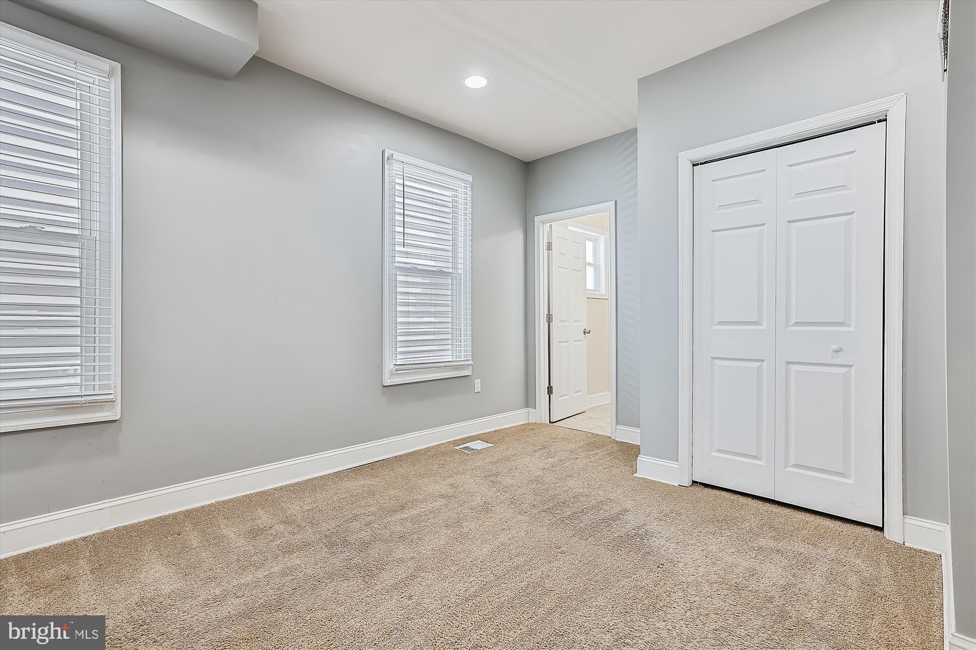 ROGERS & PHILLIPS - Residential