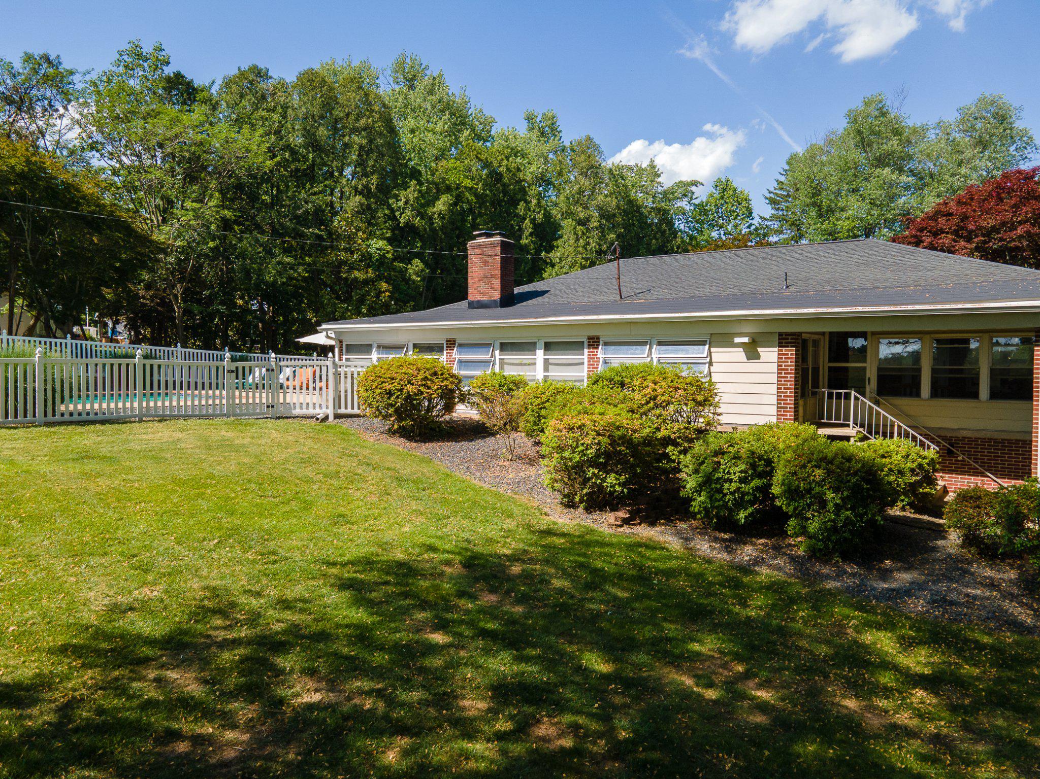 GLEN ARM - Residential