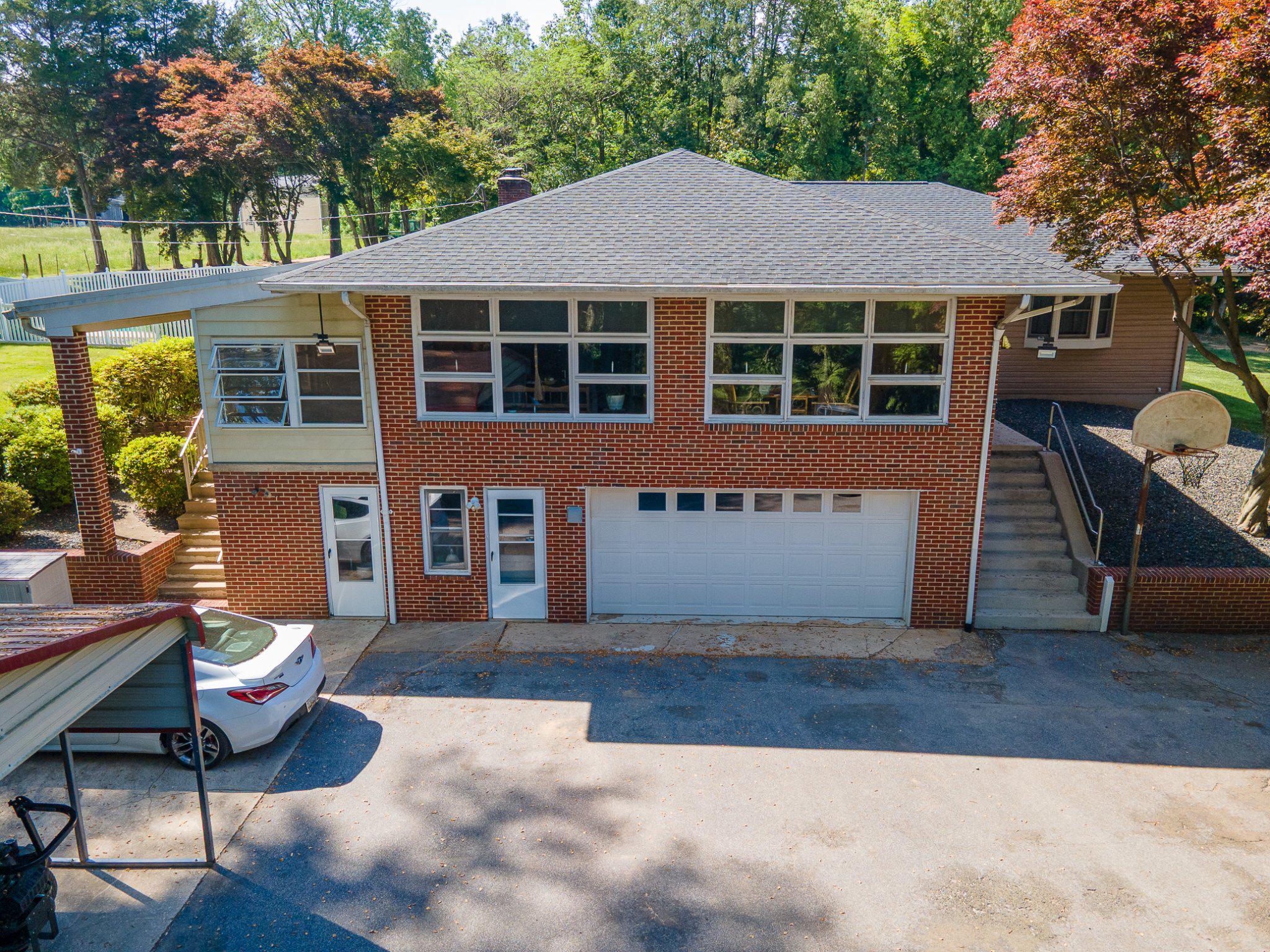 GLEN ARM - Residential
