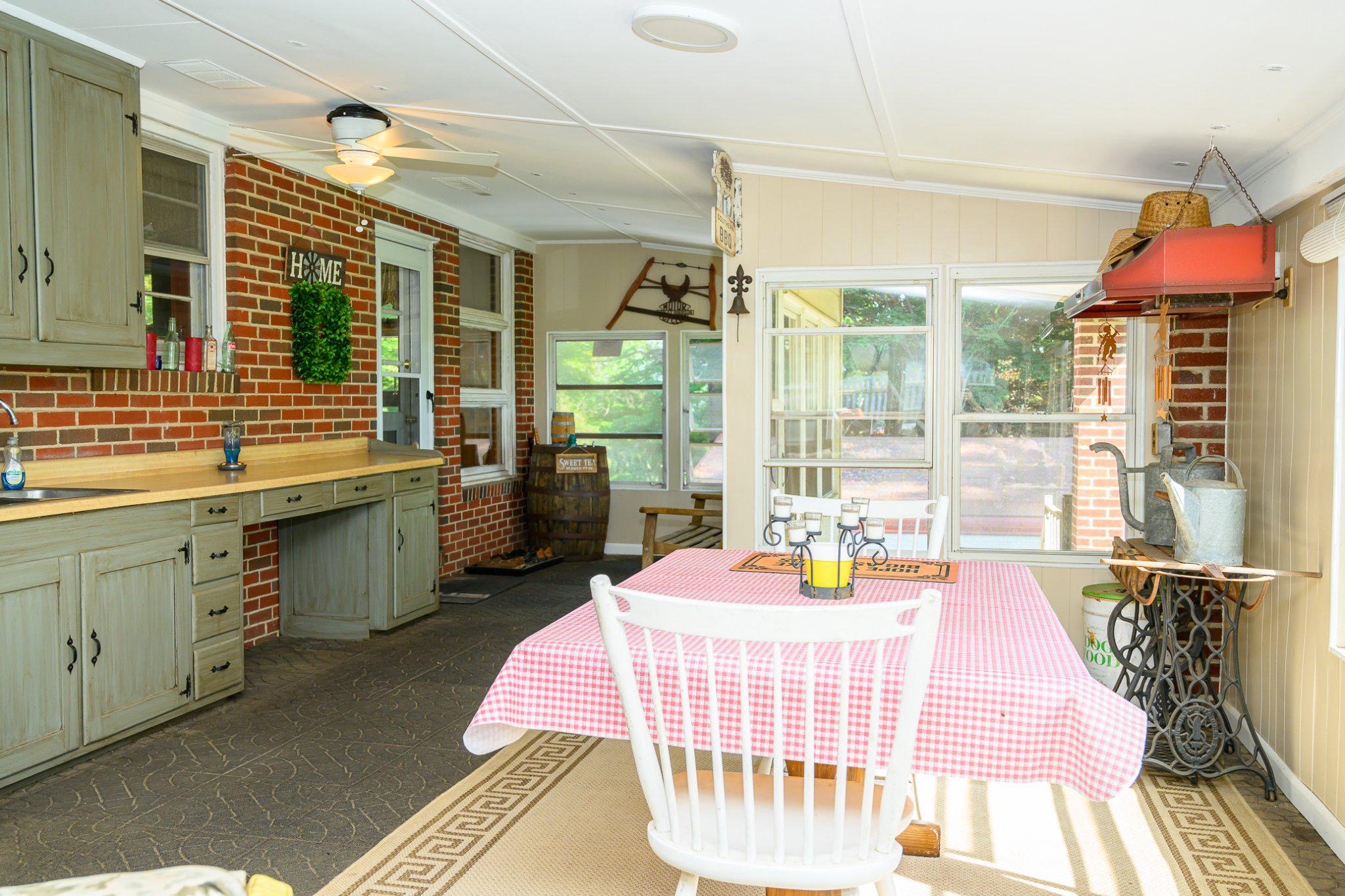 GLEN ARM - Residential