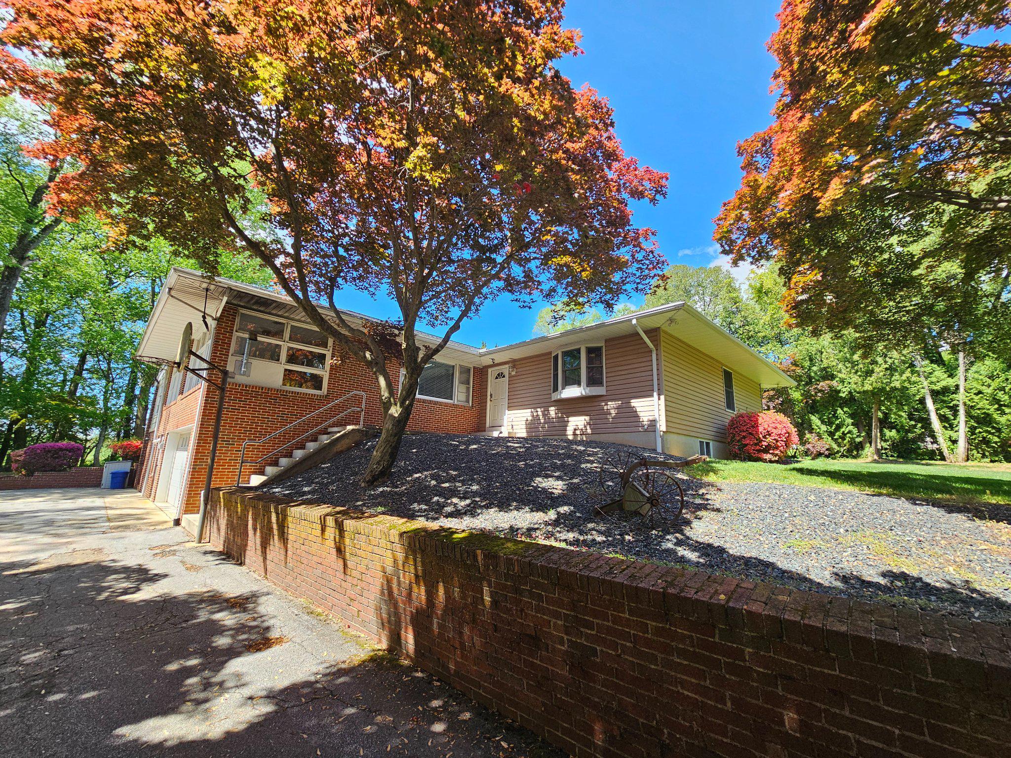 GLEN ARM - Residential